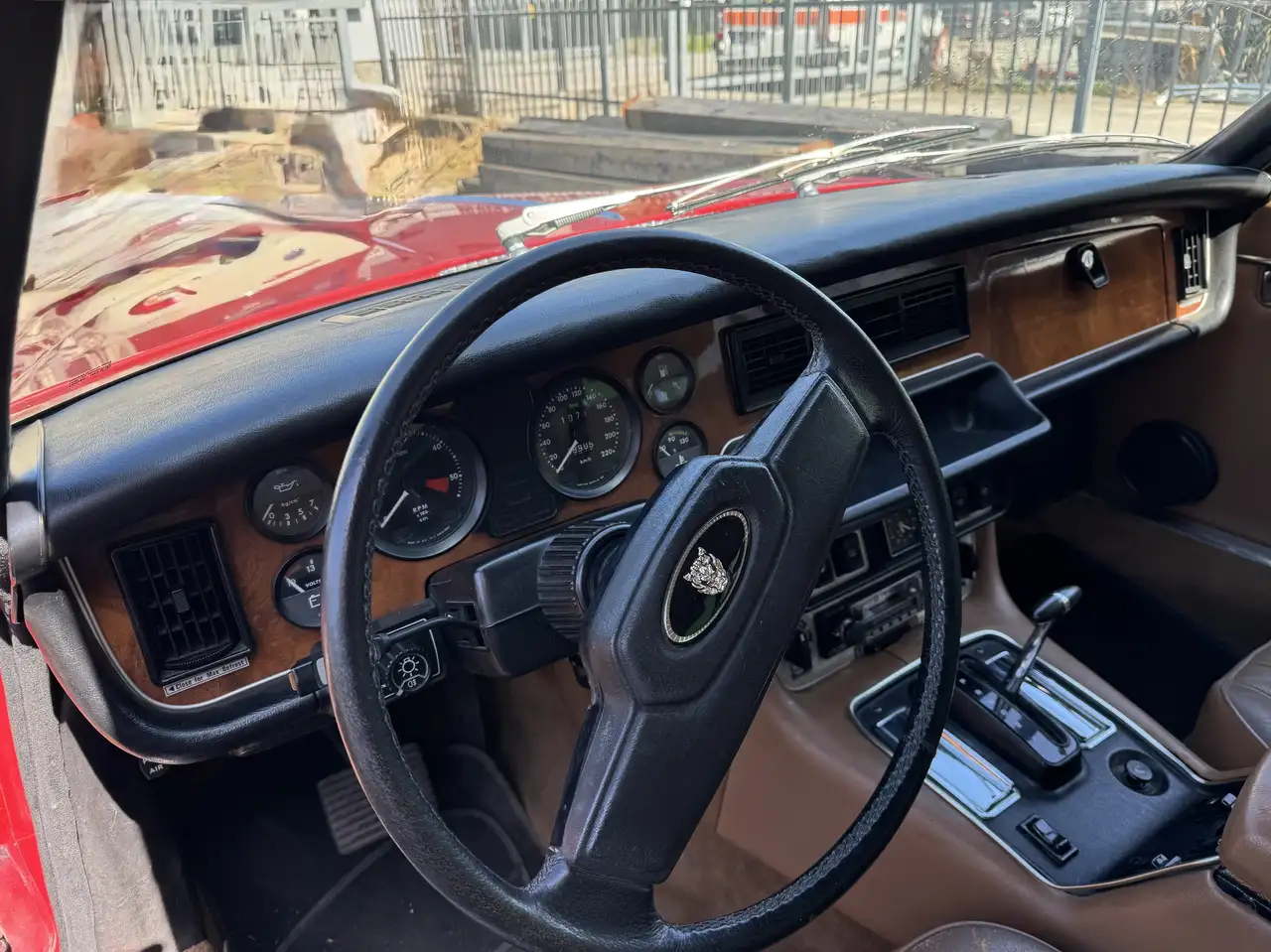 Jaguar XJ6 4.2, foto 3