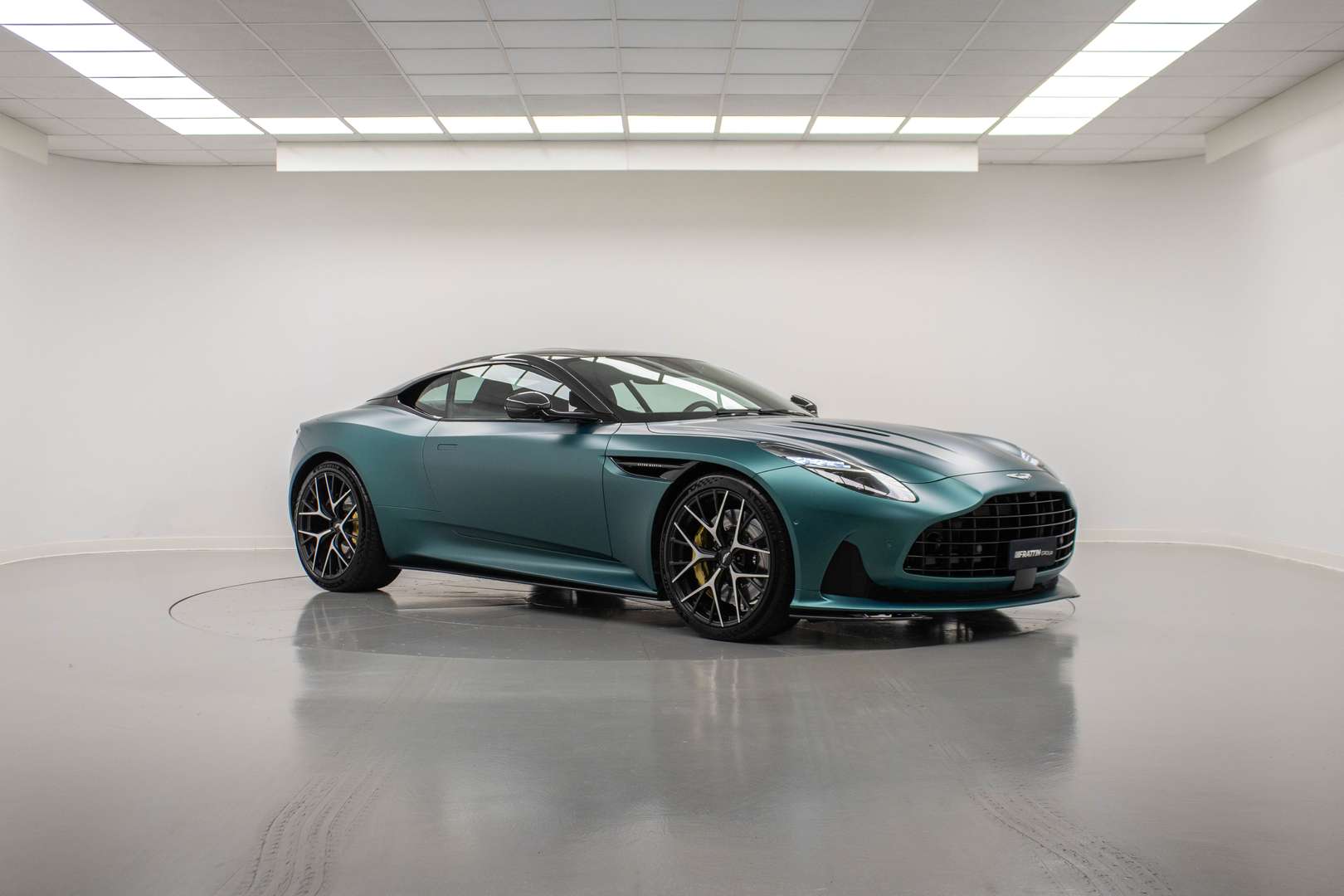 Aston Martin DB12 Coupé V8 - - Joinsteer - #3