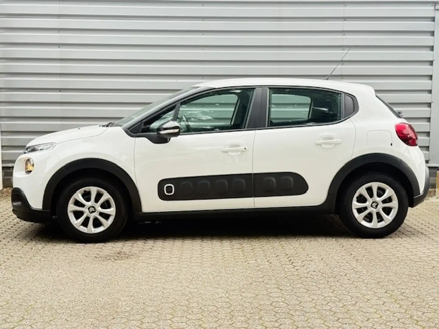 Citroen C3 1.2 Turbo 110pk Feel I Airco | Cruise I Bluetooth Wit - 2