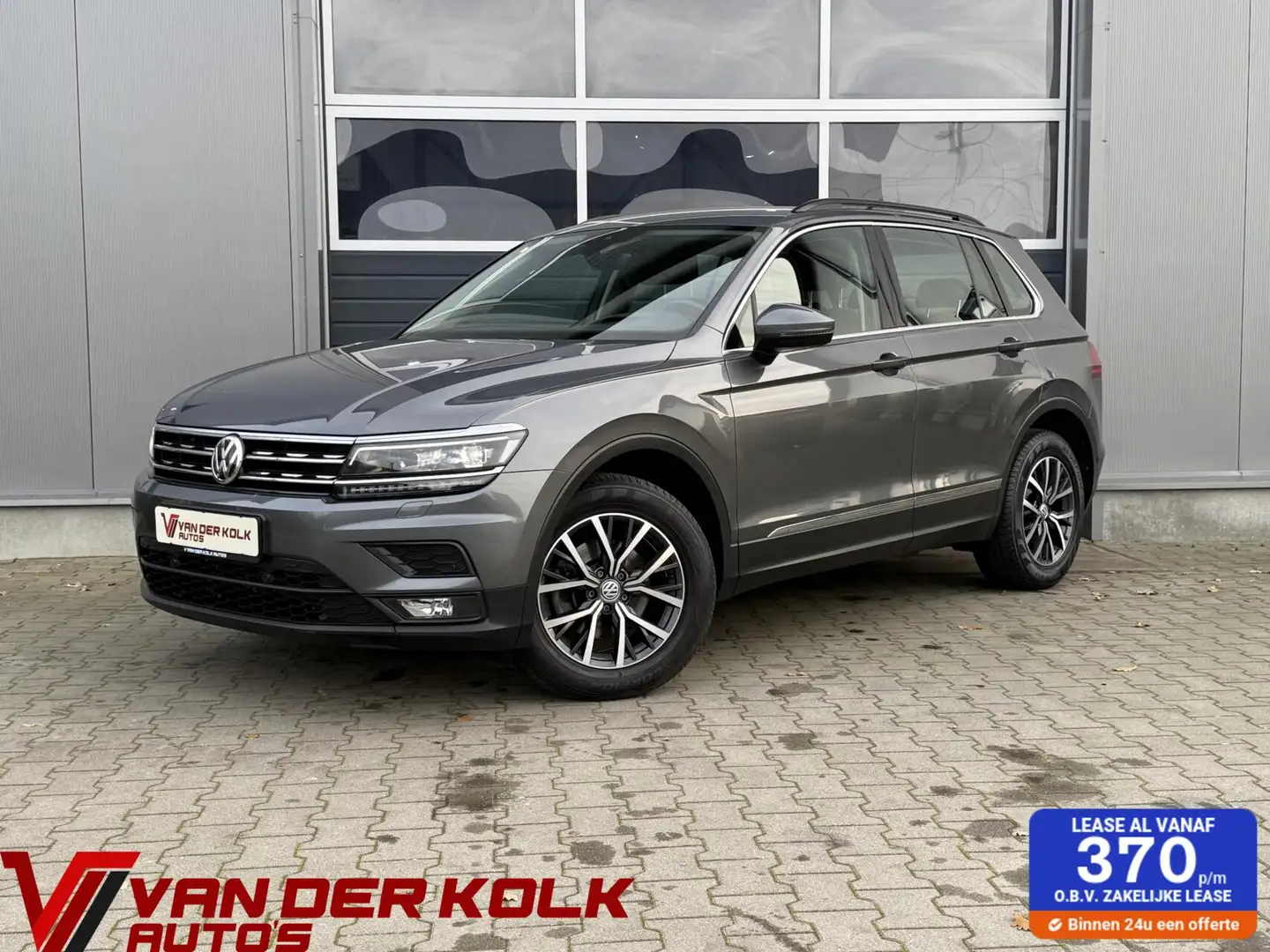 Volkswagen Tiguan 1.5 TSI Automaat Comfortline Xenon CarPlay Navigat - 1