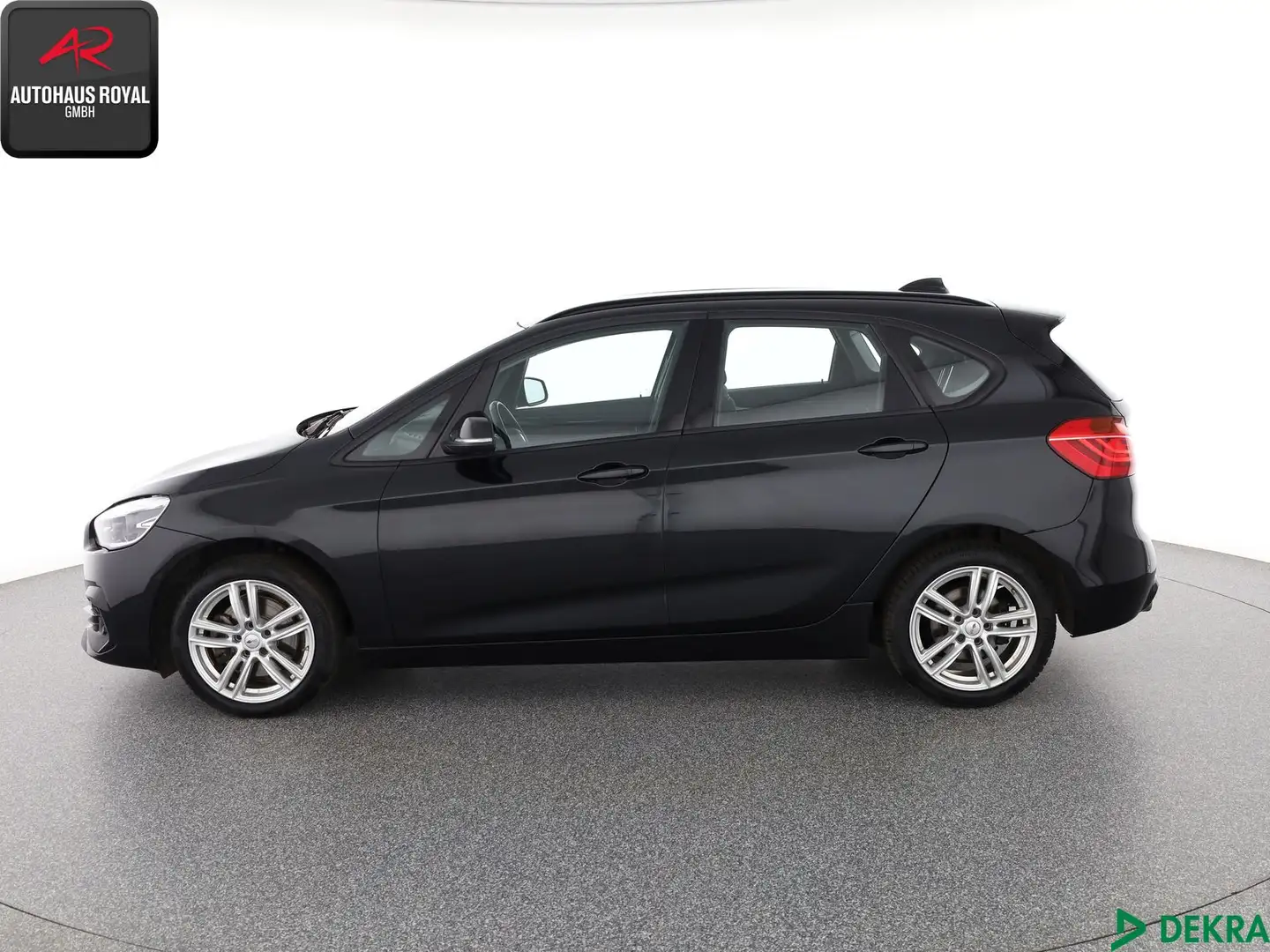 BMW 220 Active Tourer d xDrive SPORT LINE KEYLESS,SH Schwarz - 2