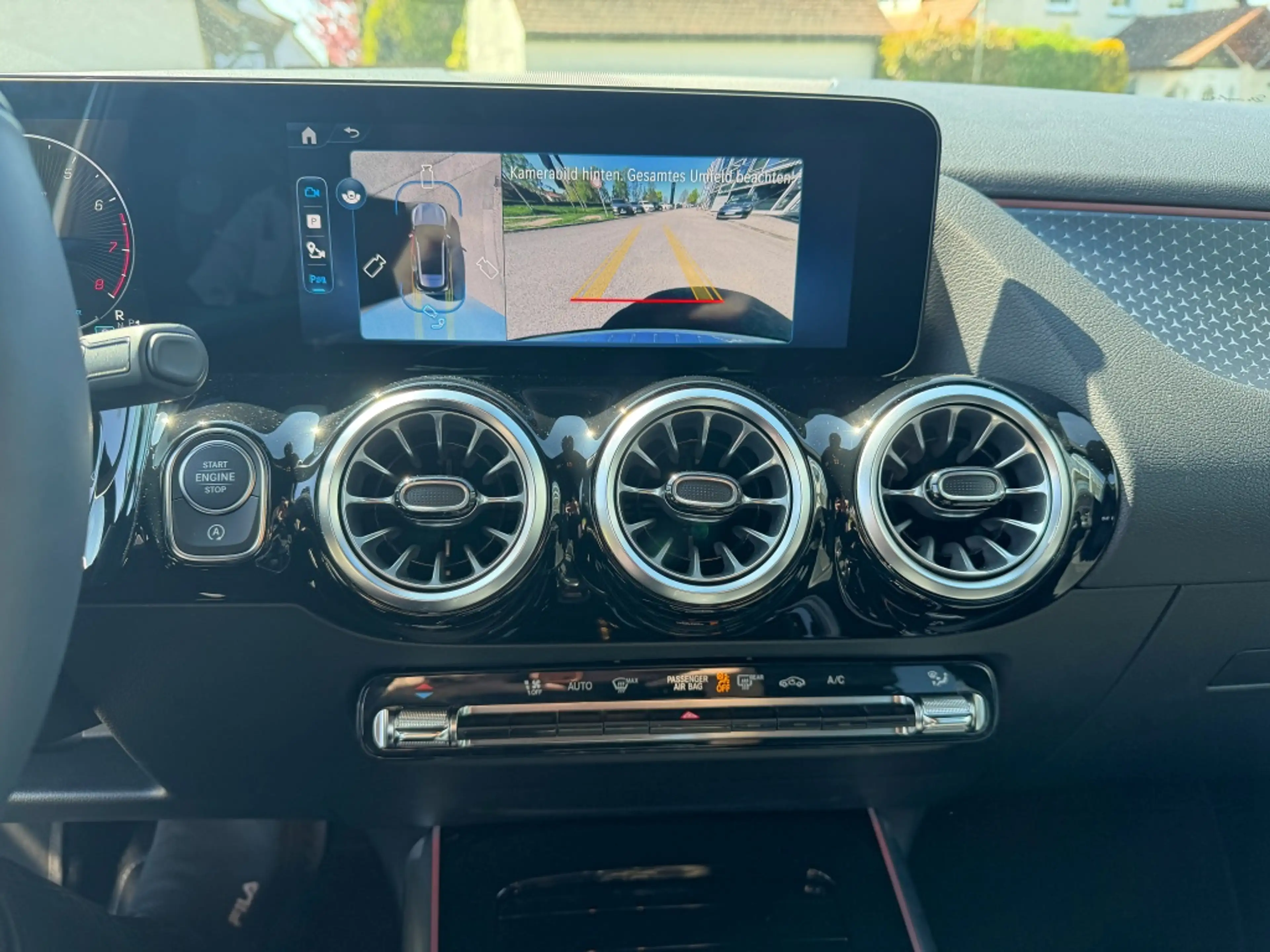 Mercedes-Benz GLA 200 Edition Progressive NightP WinterP+M&S17 — photo 10