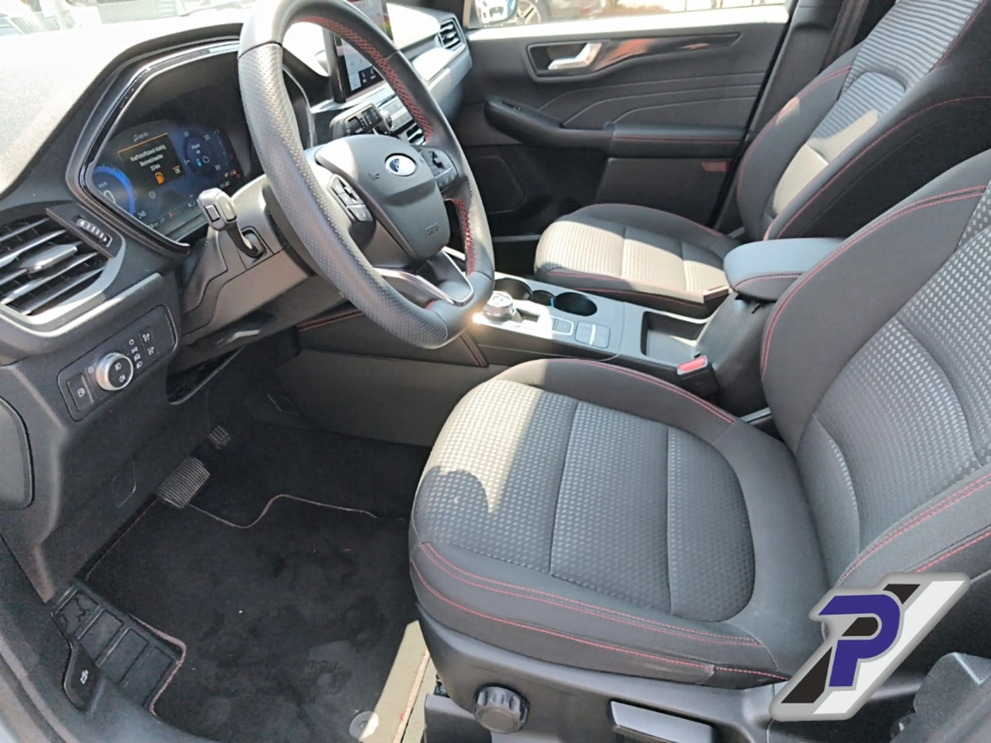 Ford Kuga Plug-In Hybrid ST-Line AHZV+LED+KAMERA+HEAD-UP — photo 11