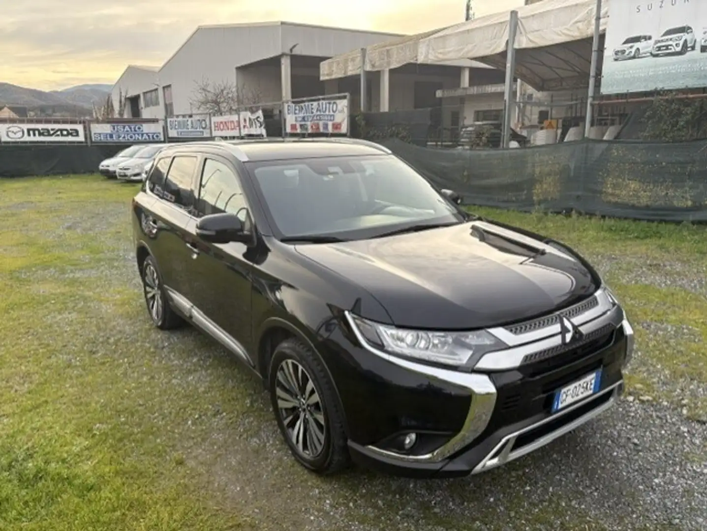 Mitsubishi Outlander Outlander 2.0 4WD GPL Bi-fuel CVT Instyle SDA 7 po Nero - 2