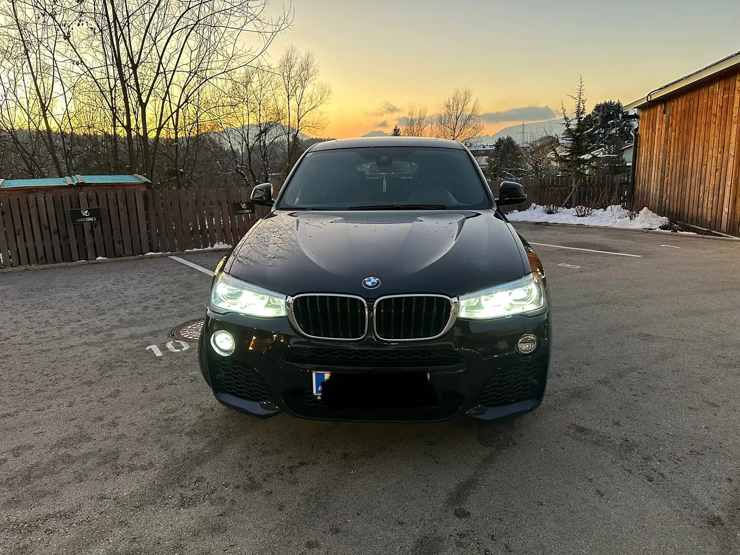 BMW X4 xDrive 20 d M Sport Schwarz - 2