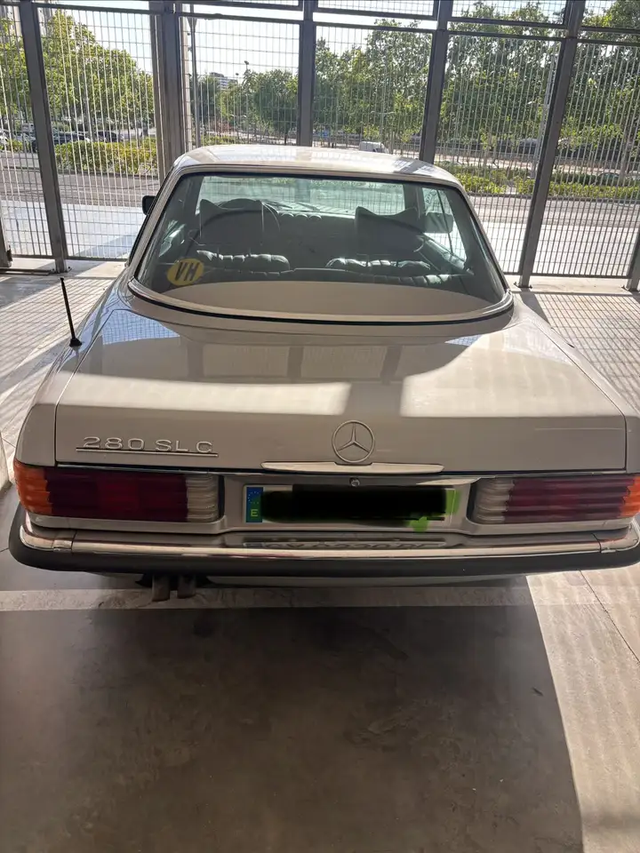 Mercedes-Benz SLC 280 Gris Plata, foto 11
