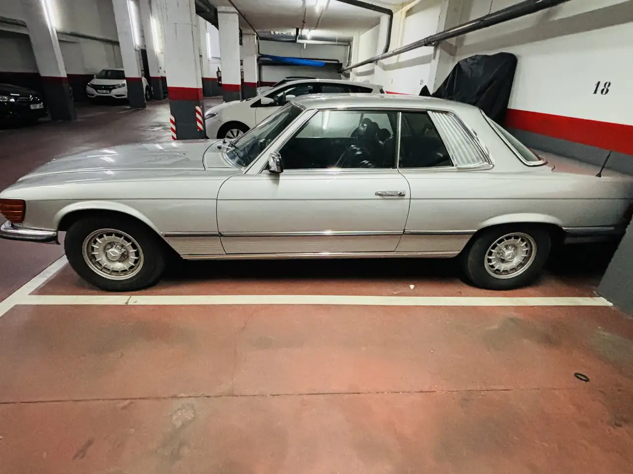 Mercedes-Benz SLC 280 Gris Plata, foto 3