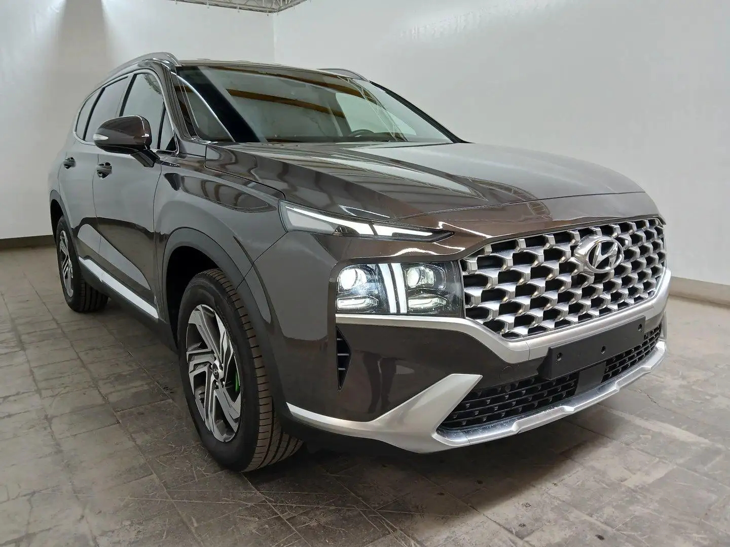 Hyundai SANTA FE 2.2 CRDi  Trend RFK Navi LED Brun - 2