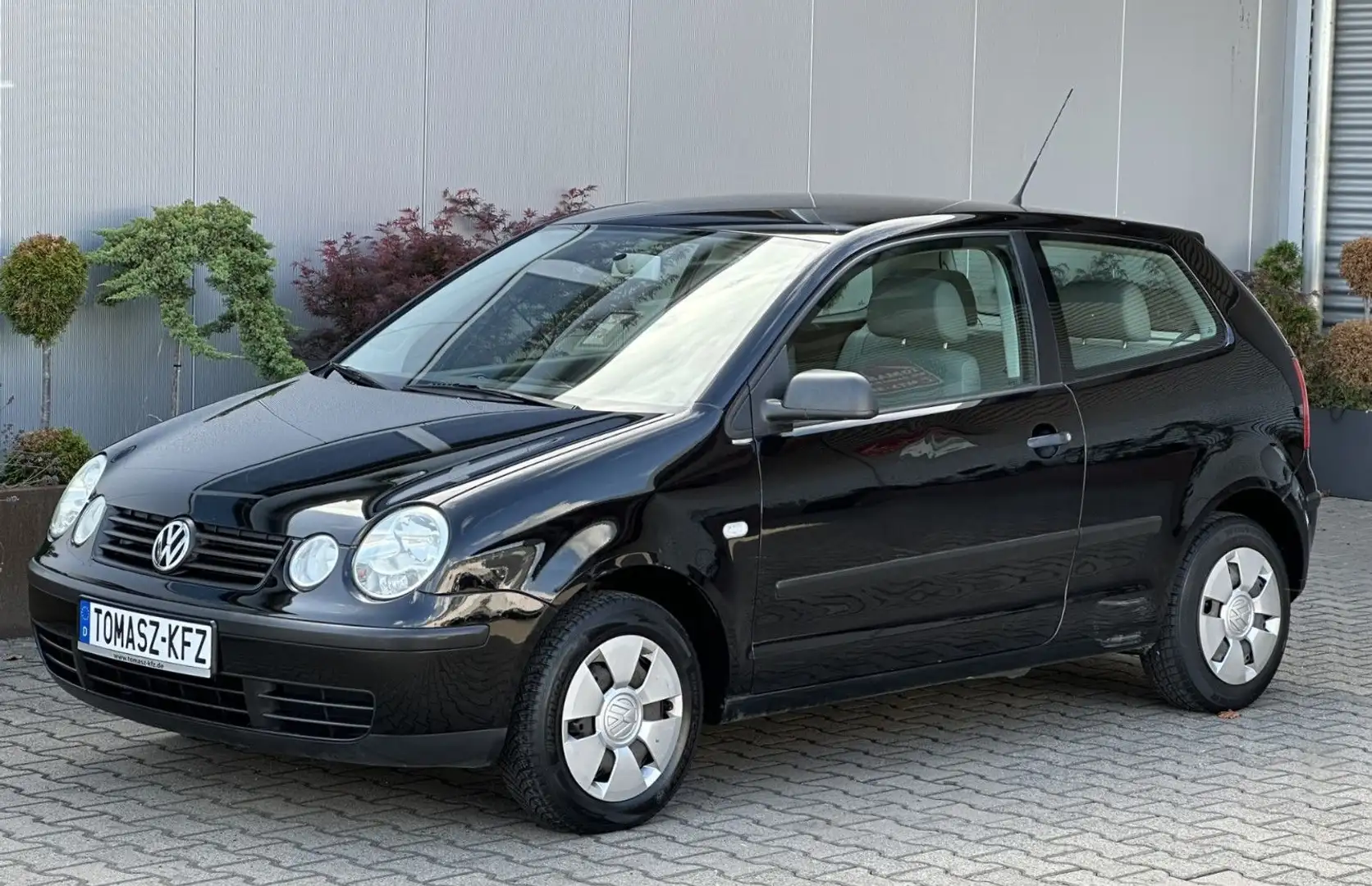 Volkswagen Polo 1.2 Basis*Motor läuft unrund*KEIN TÜV!!!! Zwart - 2