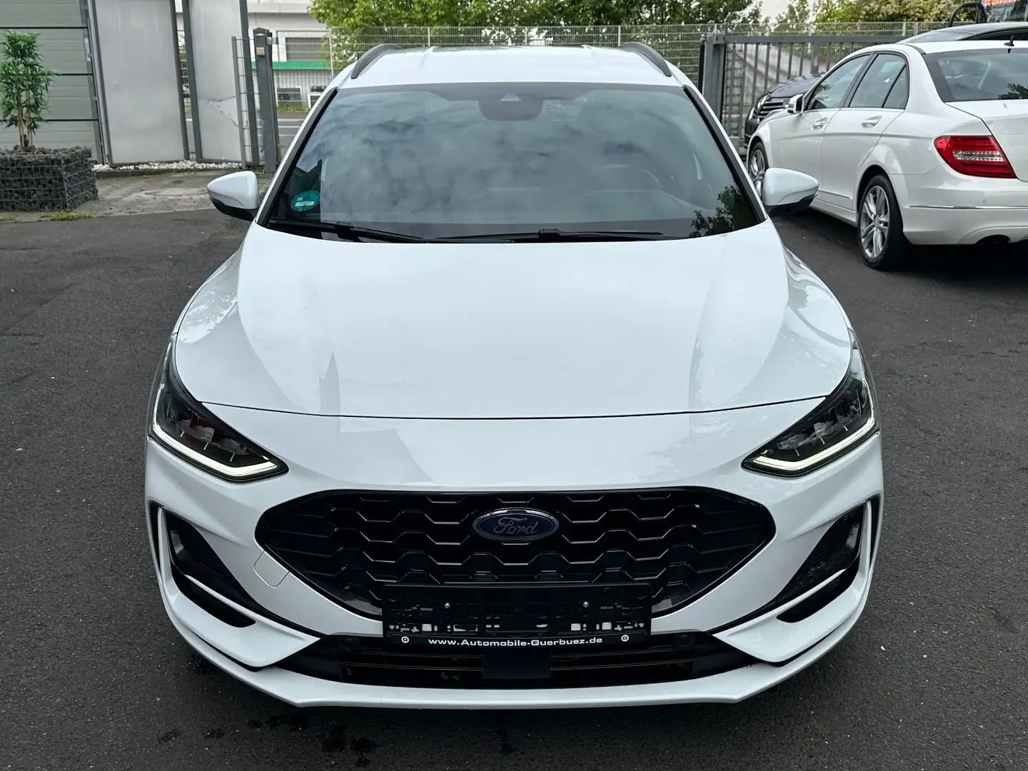 Ford Focus Turnier ST-Line 1.HAND~LED~TOUCH~RFK~EU6 Weiß - 2