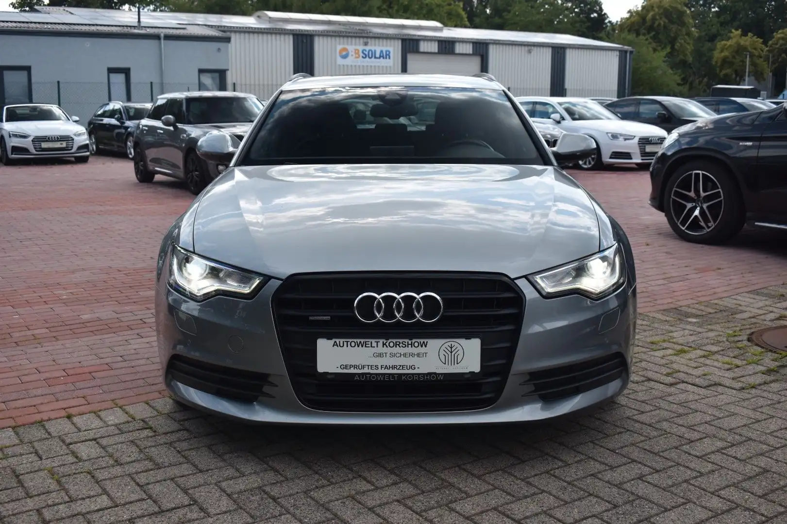 Audi A6 Avant 3.0 TDI quattro*XENON*KAMERA*AHK*4-ZONE Grey - 2