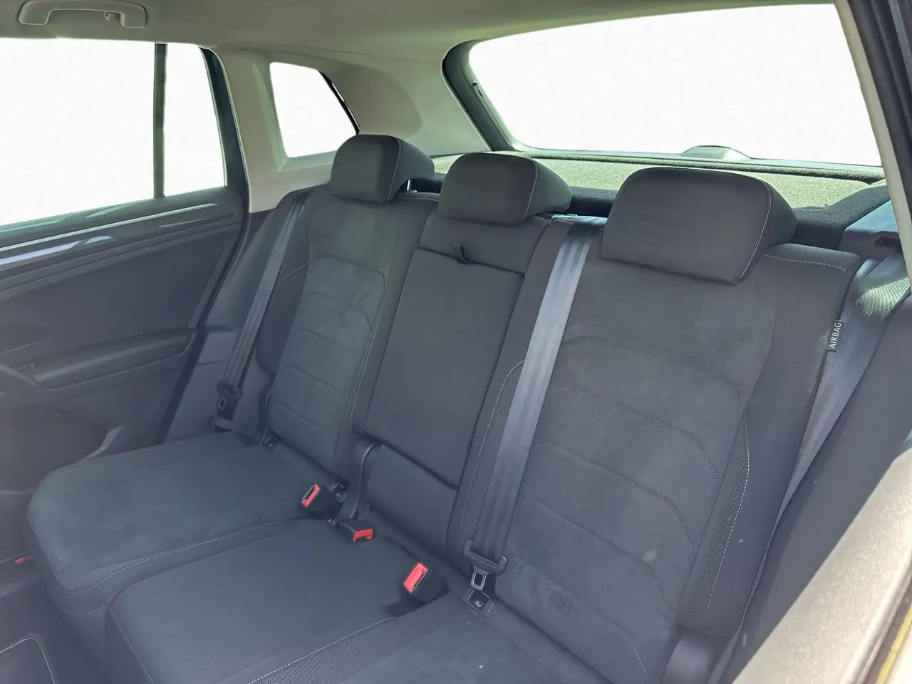 Volkswagen Tiguan Elegance 2.0l TDI 7-DSG KAMERA AHK 12