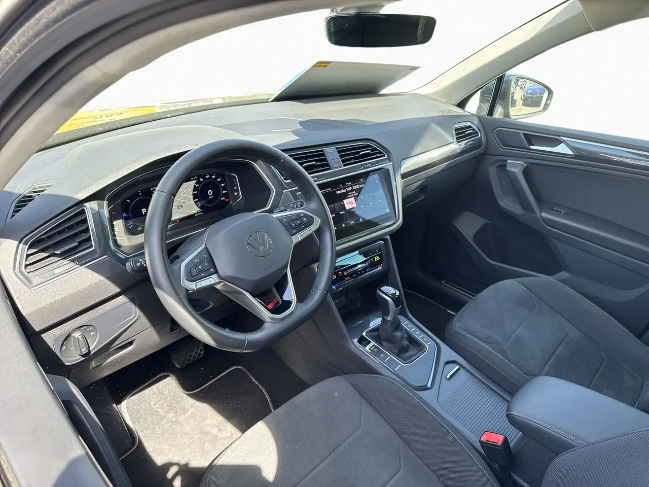 Volkswagen Tiguan Elegance 2.0l TDI 7-DSG KAMERA AHK 8