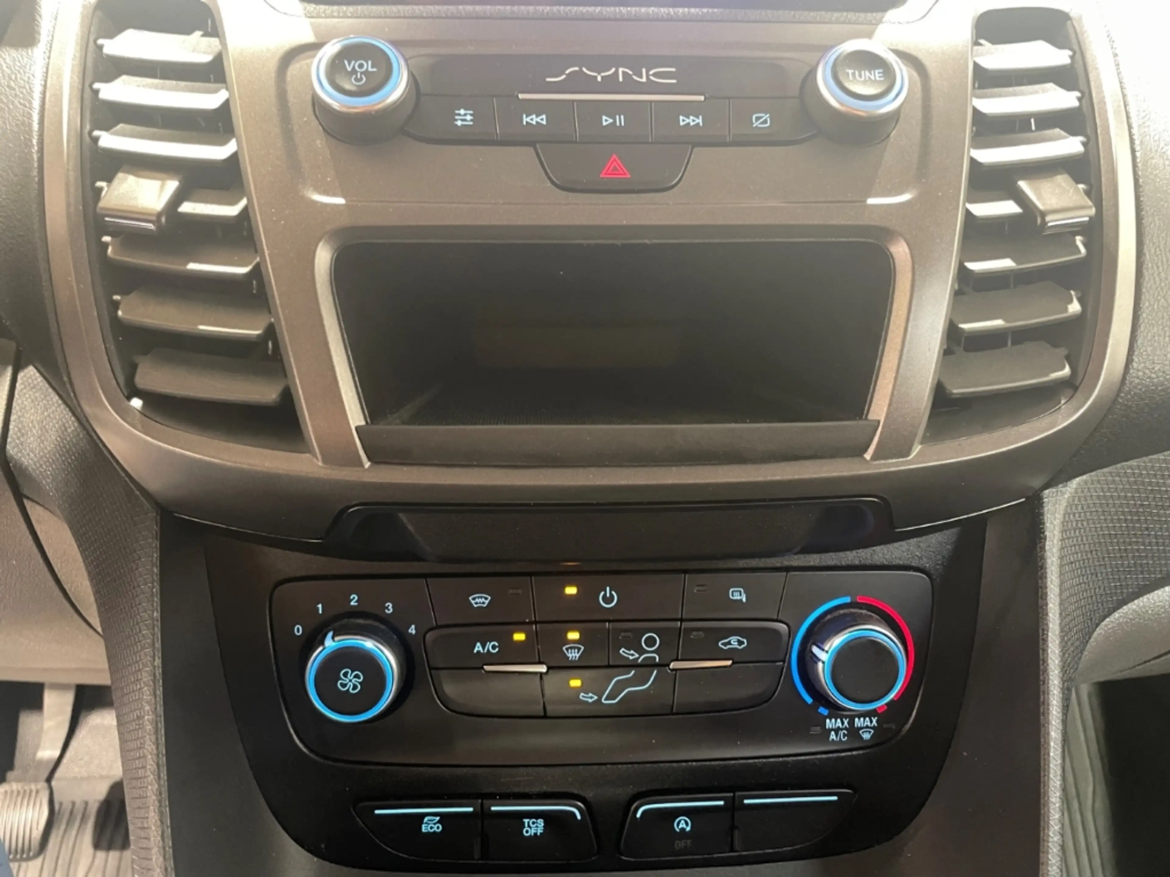 Ford Transit Connect L2 Trend Klima PDC Apple CarPlay — photo 9