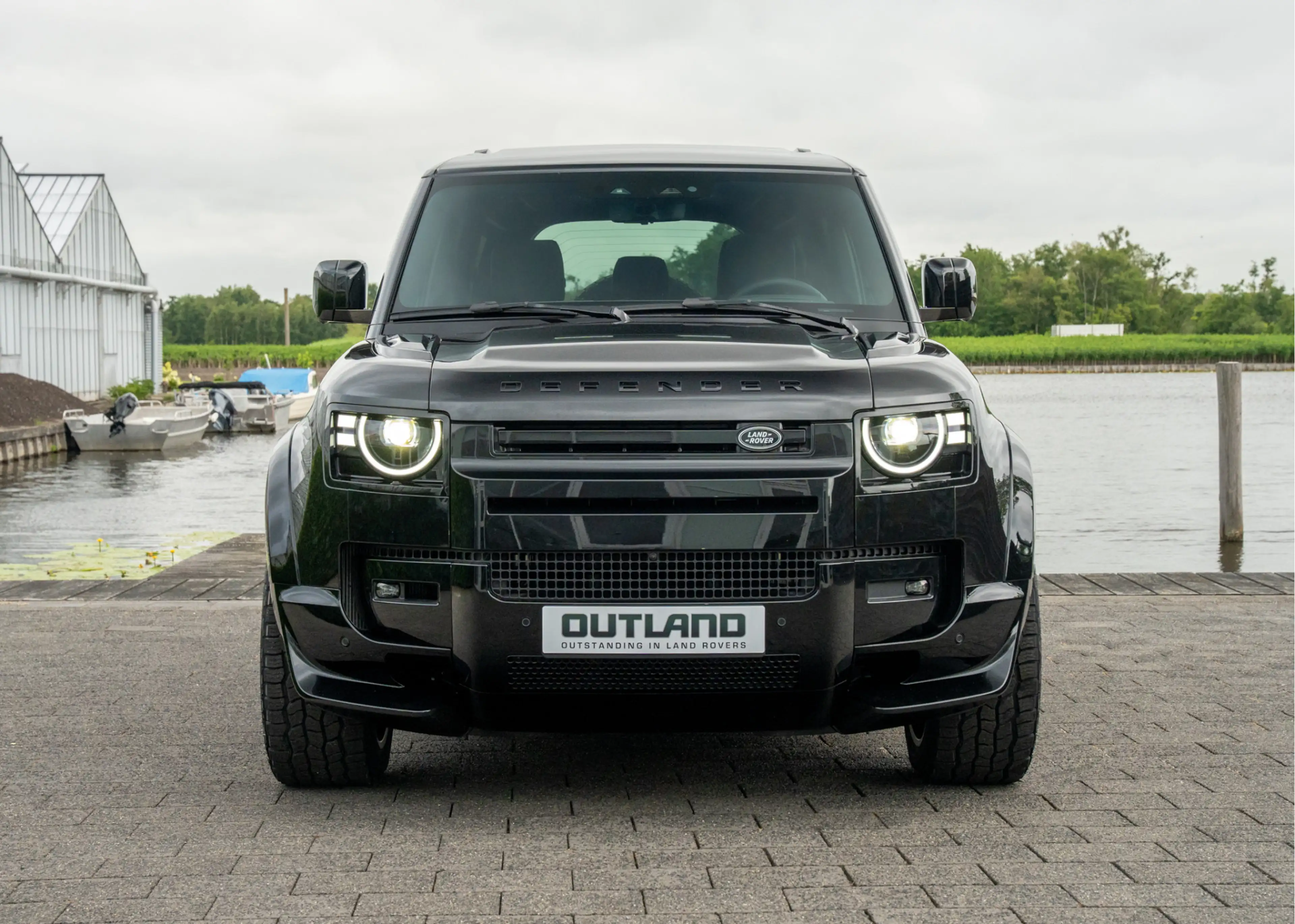Land Rover Defender 110 P300e X-Dynamic HSE |  Outland Edition II | Fu — photo 12