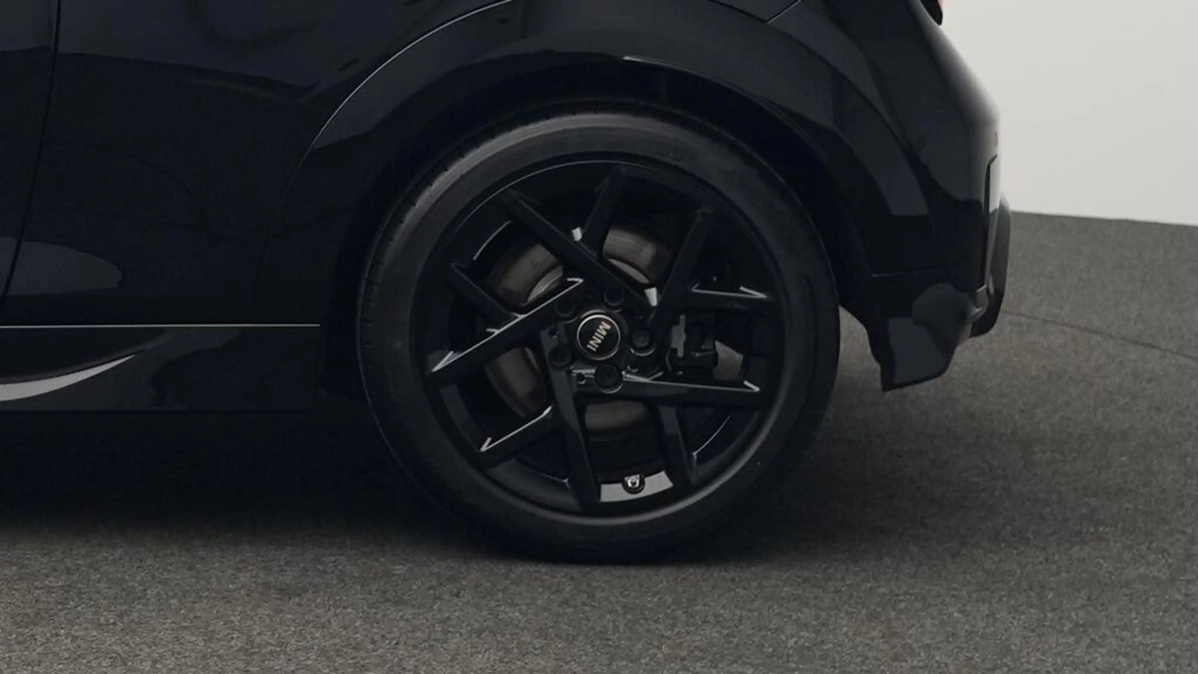 MINI Cooper S John Cooper Works Trim — photo 11