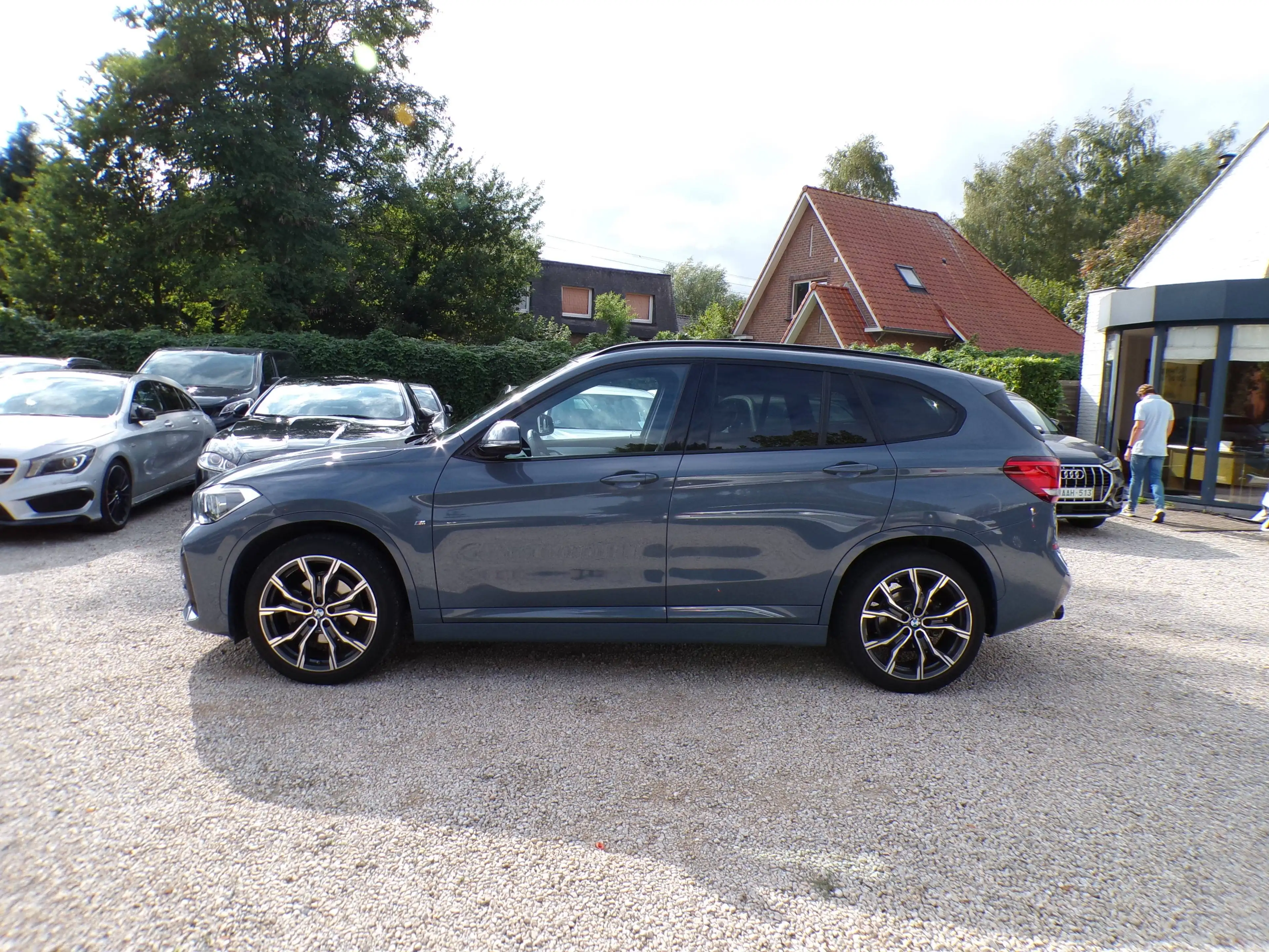 BMW X1 1.5iA sDrive18 M Pack Automaat/Leder/Panodak — photo 2