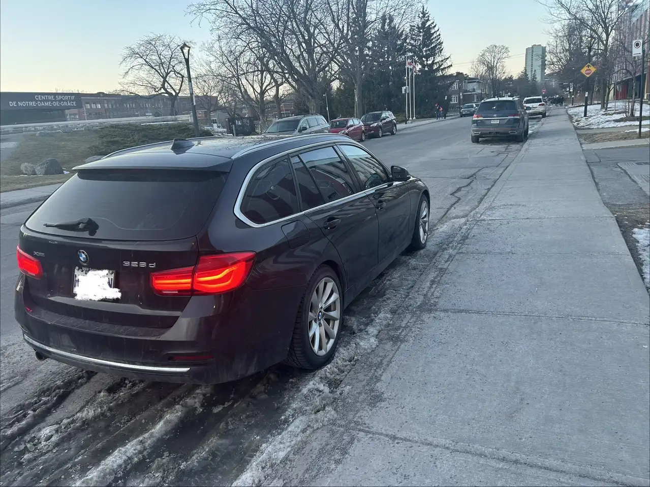 BMW 3 Series снимка BMW 3 Series