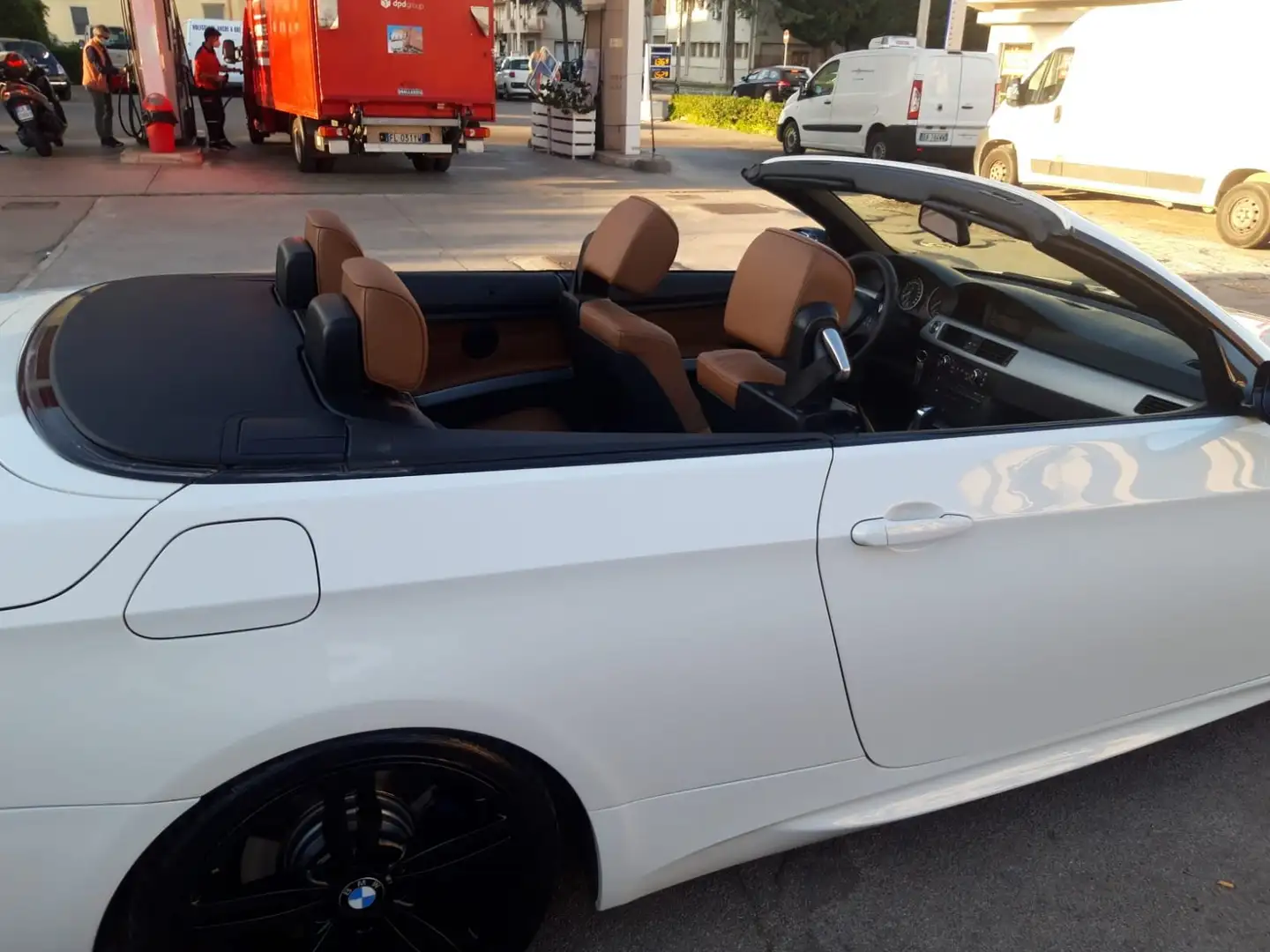 BMW 330 Serie 3 E93 Cabrio 330d Cabrio Msport Blanc - 2