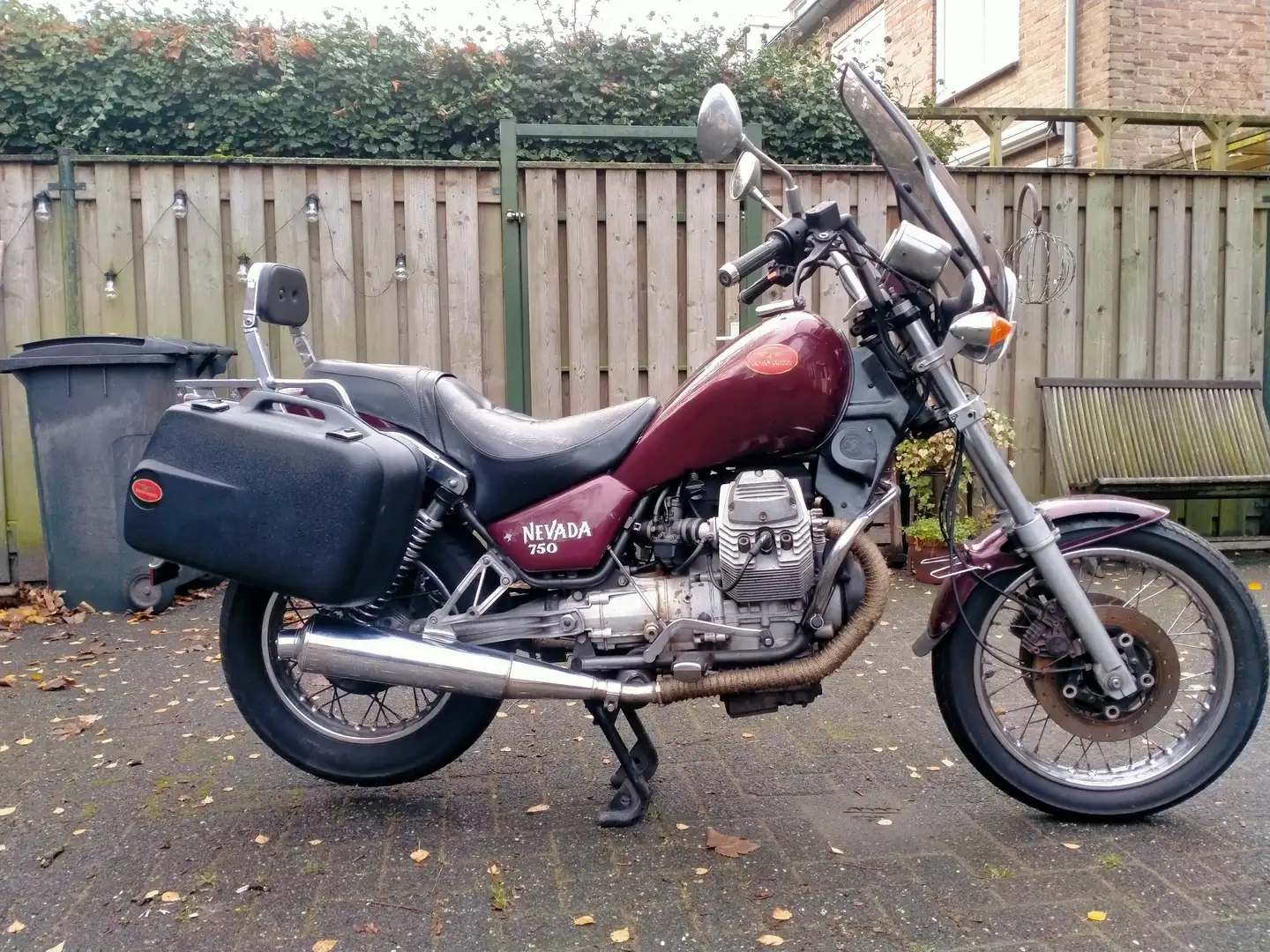 Moto Guzzi Nevada 750 Roşu - 2