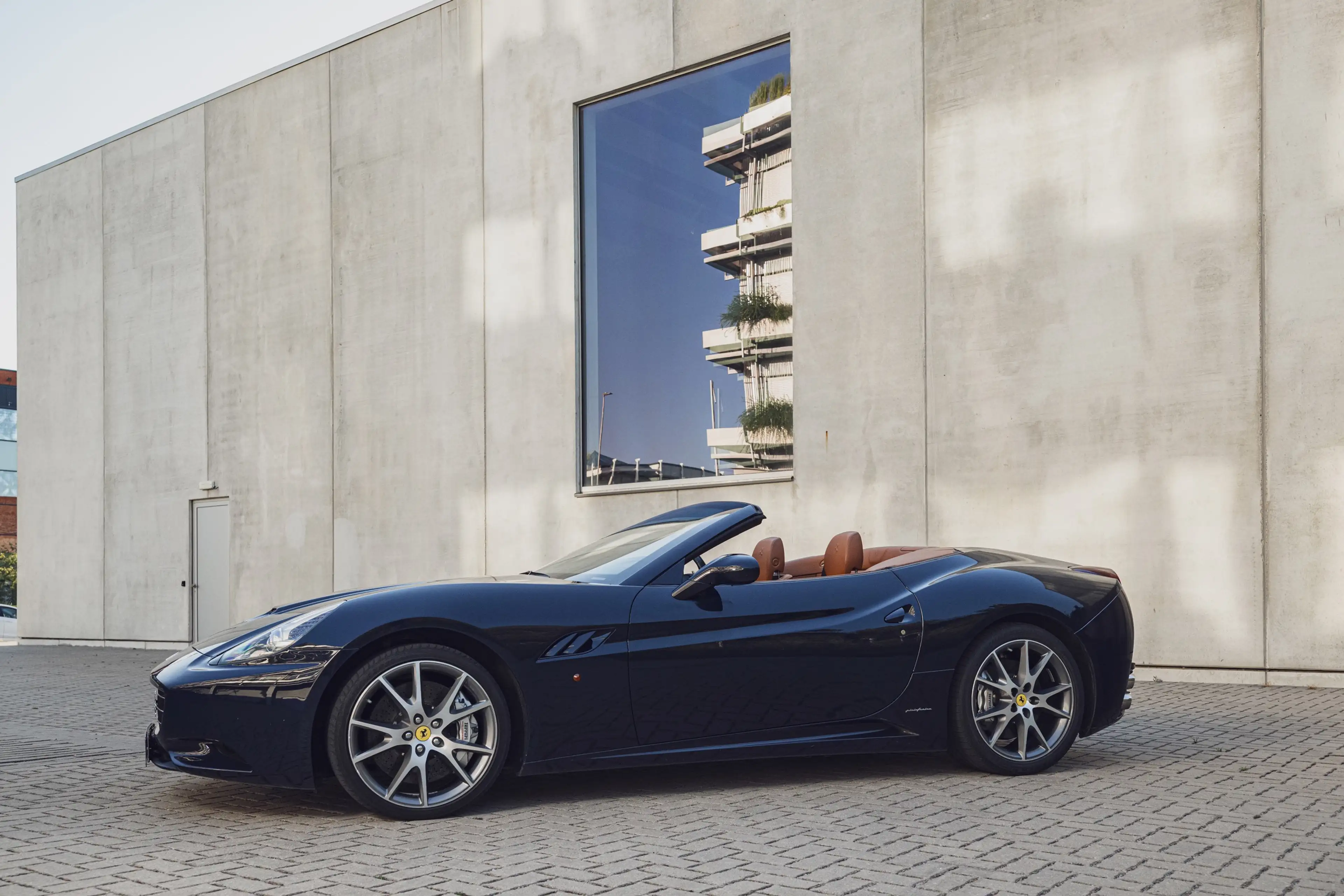 Ferrari California 4.3L V8 — photo 4