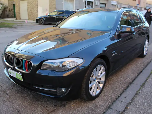 BMW 525