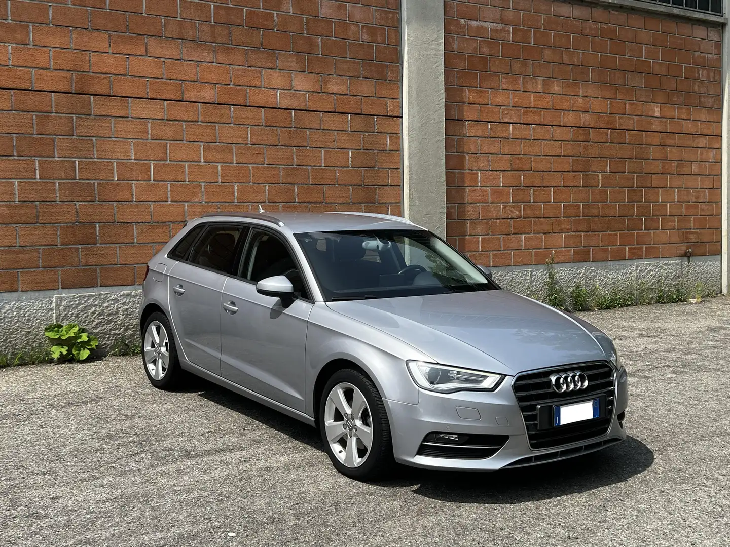 Audi A3 A3 Sportback 1.6 TDi 110 cv S-Tronic Argento - 1