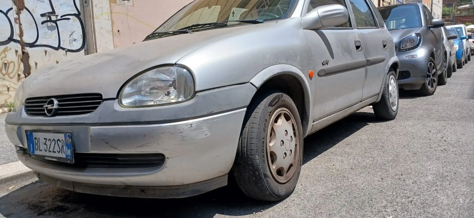 Opel Corsa 5p 1.2 Viva - 2