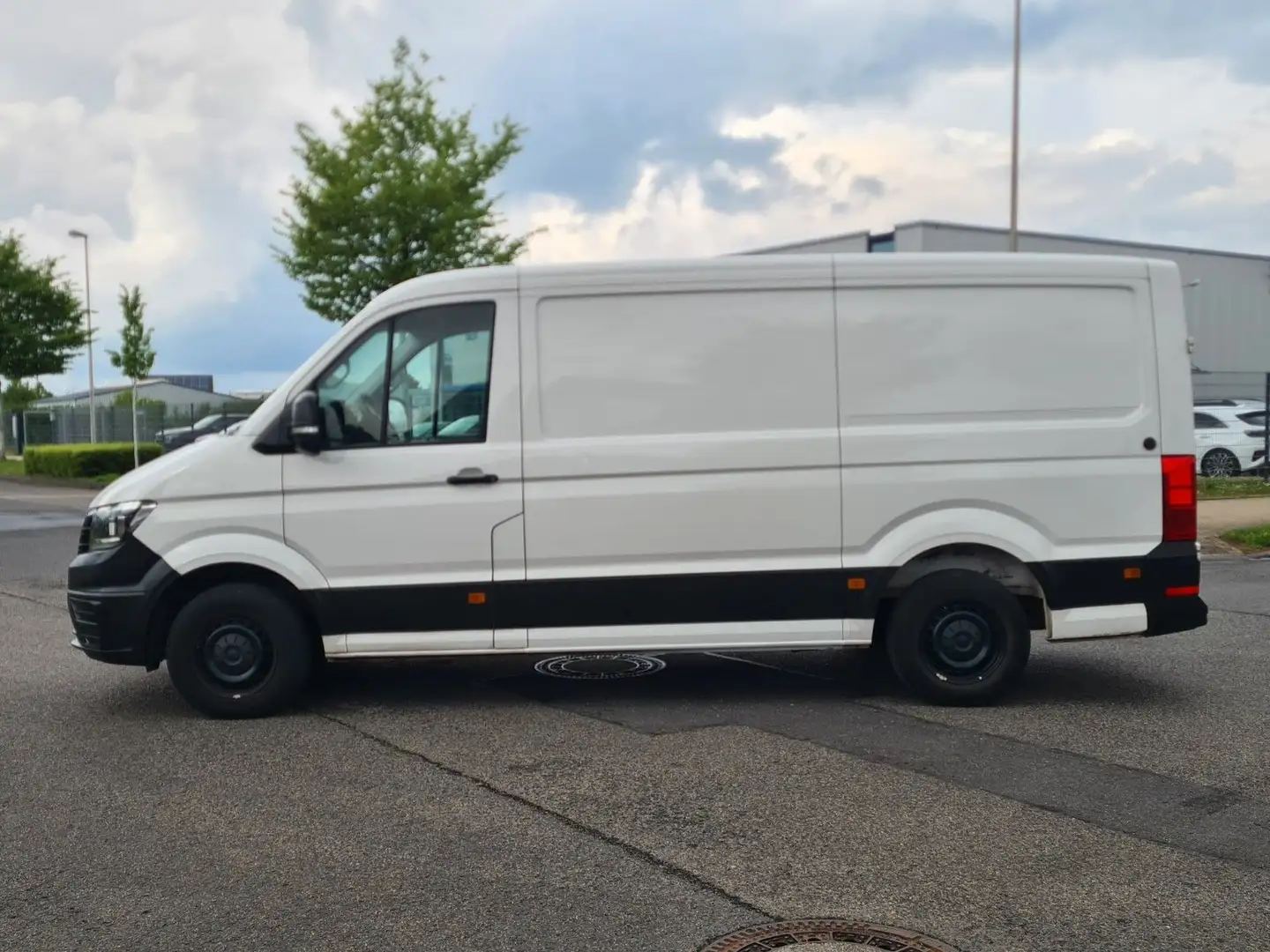 Volkswagen Crafter Kasten Kasten 30 mittellang FWD*1.Hand* Weiß - 2