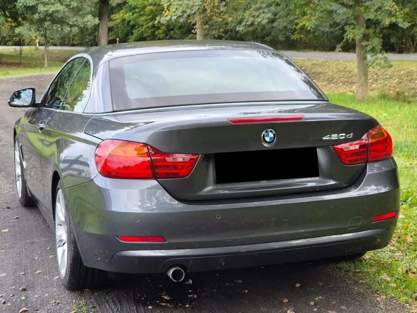 BMW 420 420d Cabrio Sport-Aut. Grau - 2
