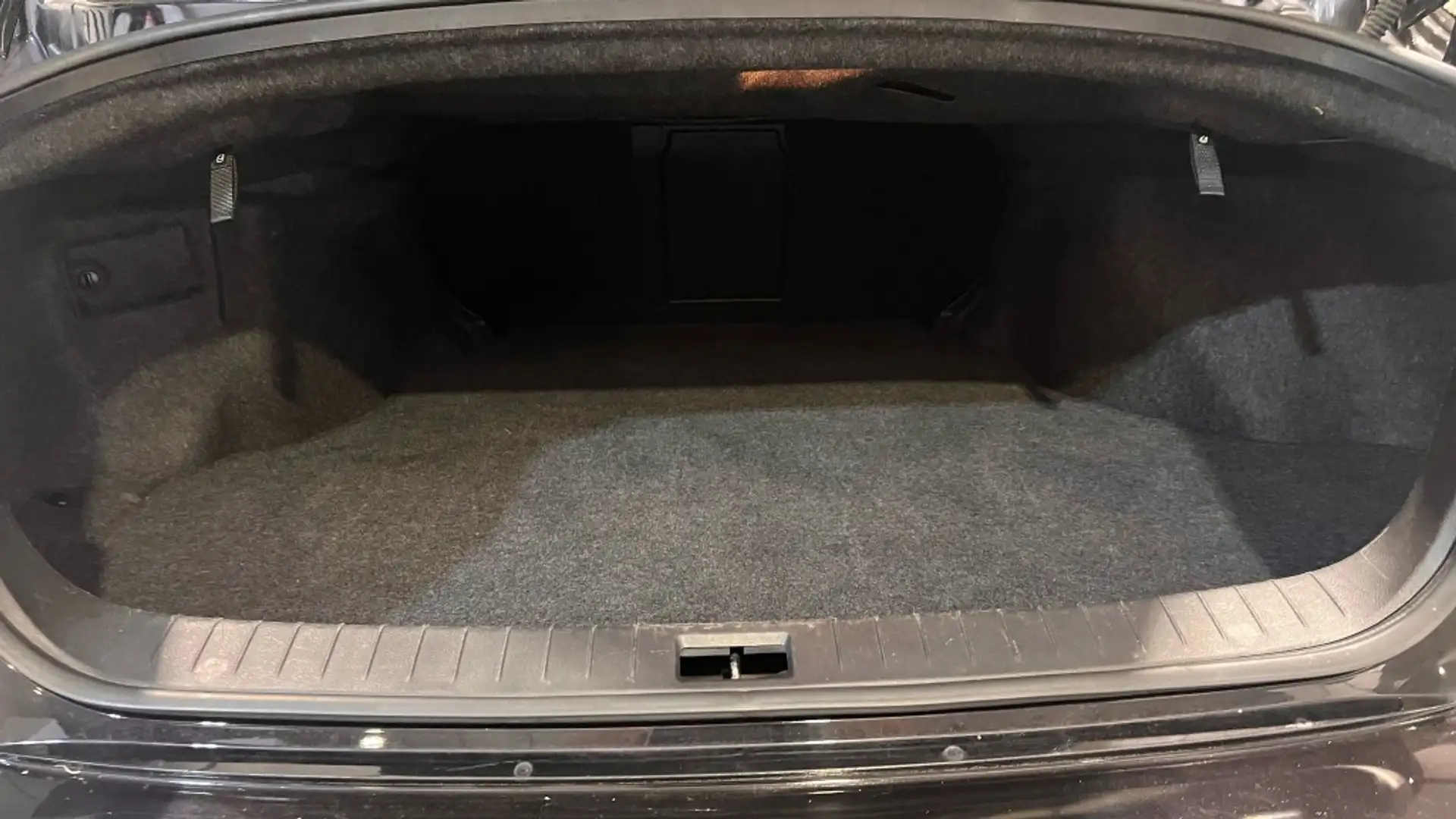 Infiniti Q50 2.2d GT Premium Aut. Noir - 2