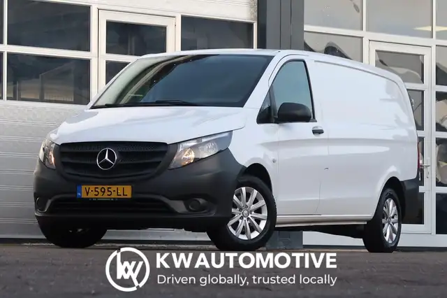 Mercedes-Benz Vito 111 CDI Lang AIRCO/ CRUISE/ TREKHAAK