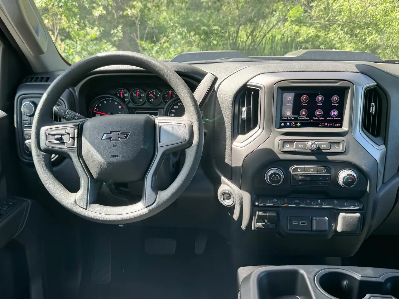 Chevrolet Silverado 1500 photo Chevrolet Silverado 1500