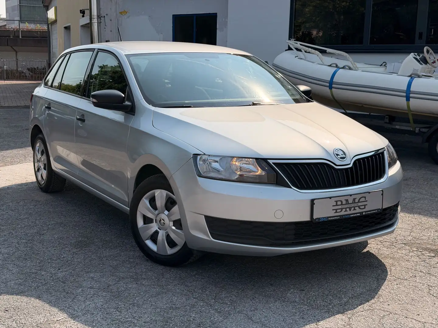 Skoda Sonstige 1.0 TSI Spaceback Active | 72TKM Silber - 2