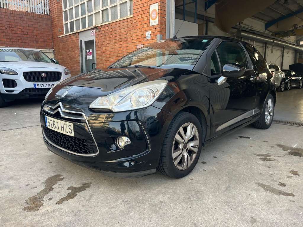 Citroen DS3 Cabrio 1.2 VTi PureTech Design 82 - foto 1