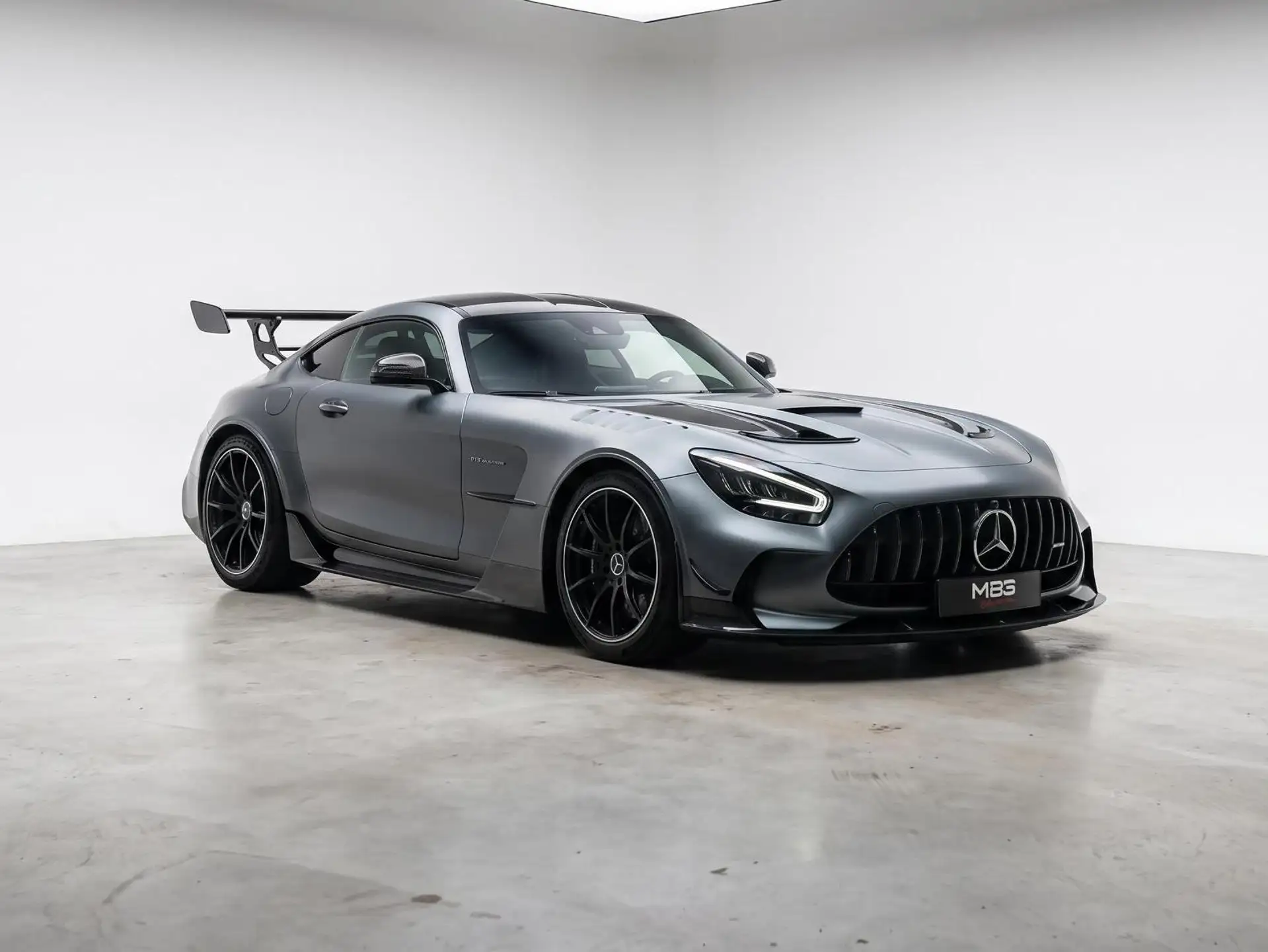 벤츠 AMG GT 2020 회색 사진 3