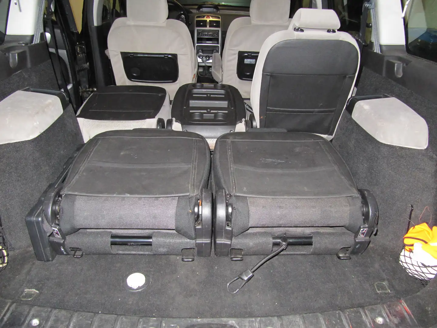 Peugeot 307 Sedili supplementari 3° fila. Neri 250 euro Nero - 2
