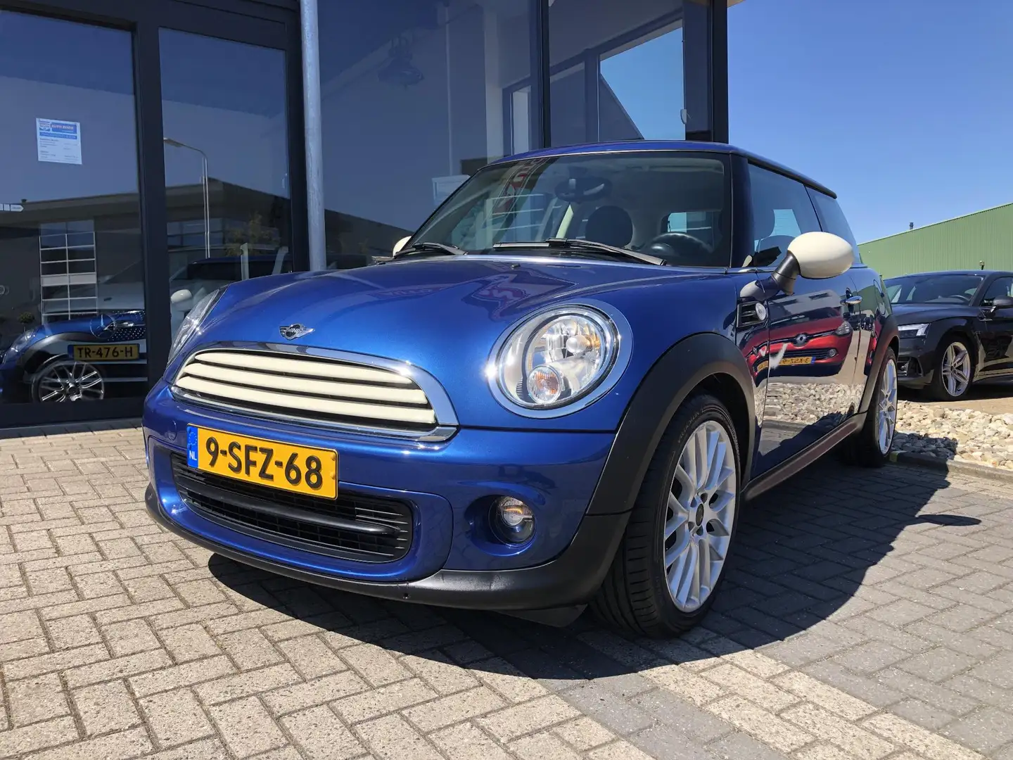 MINI Cooper Mini 1.6 Chili NAVI/CLIMA/MEDIA/BTA/LMV/ NL AUTO - Blau - 2