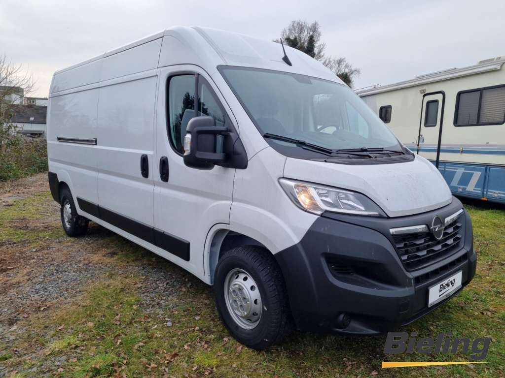 Opel Movano