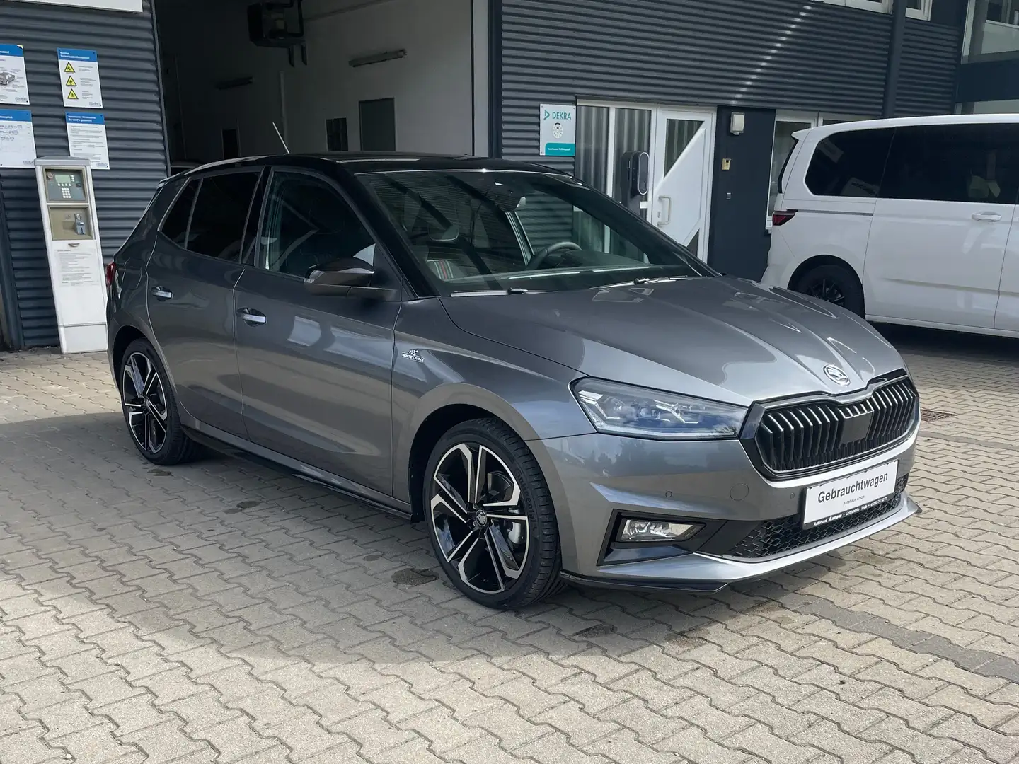 Skoda Fabia Fabia 1.5 TSI DSG Monte Carlo Grau - 2