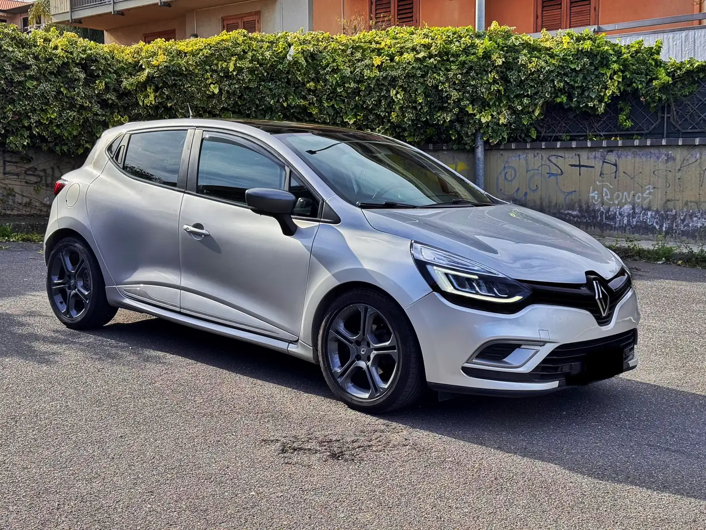 Renault Clio 1.5 dci energy GT Line 110cv - 1