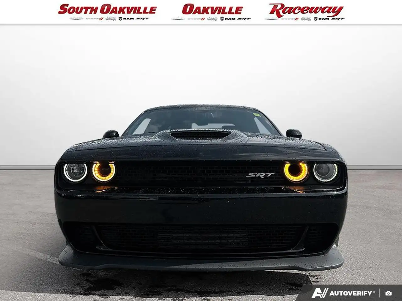 Dodge Challenger снимка Dodge Challenger