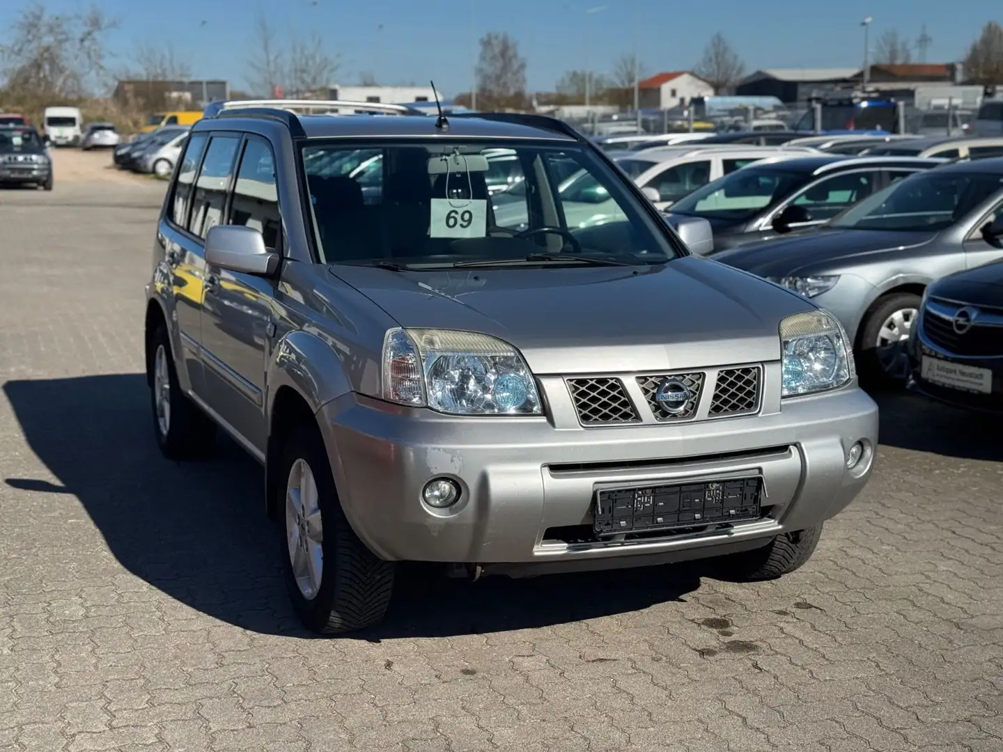 Nissan X-Trail Sport Silver - 2