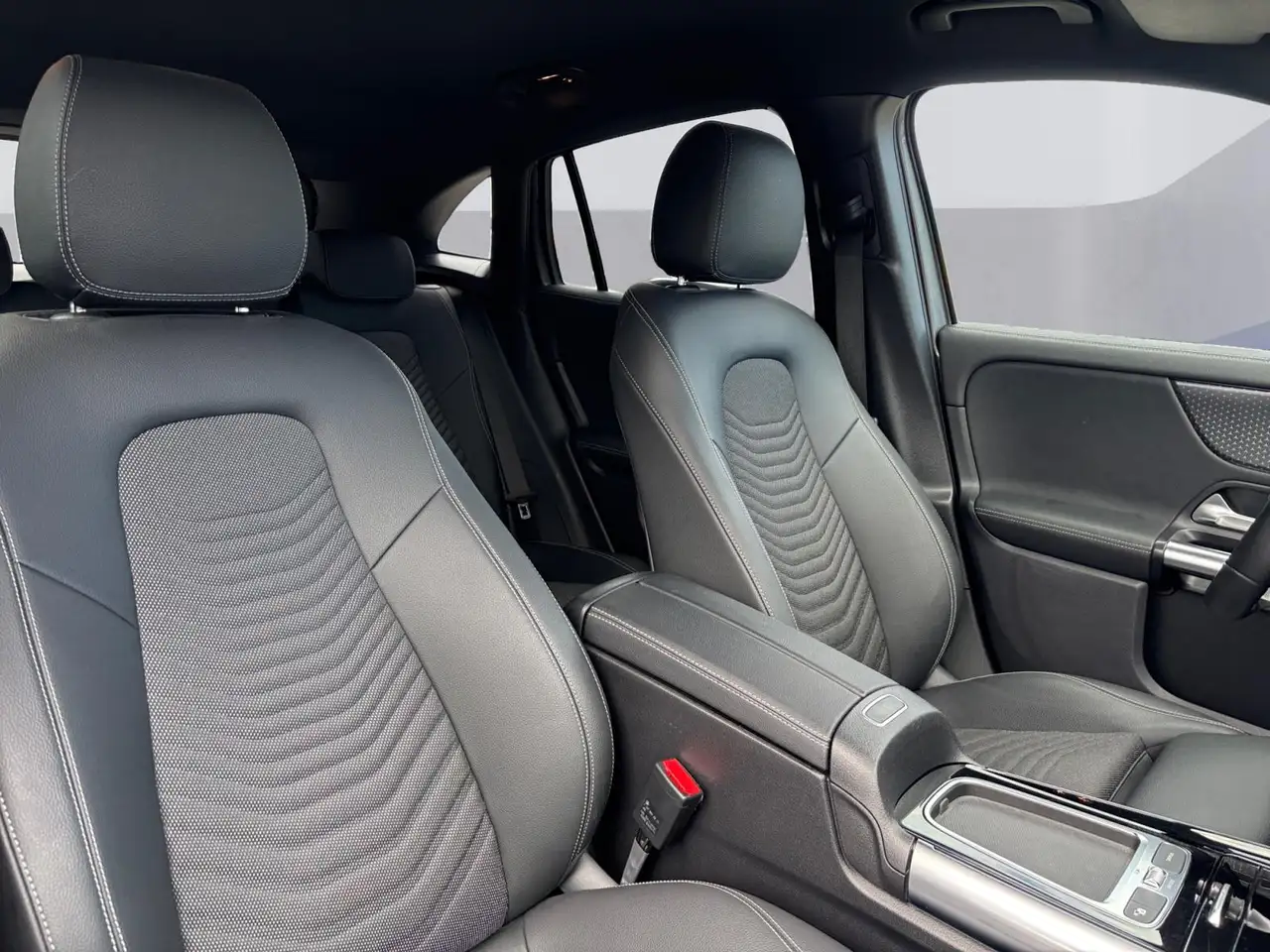 Mercedes-Benz GLA 250e Progressive, миниатюра 11
