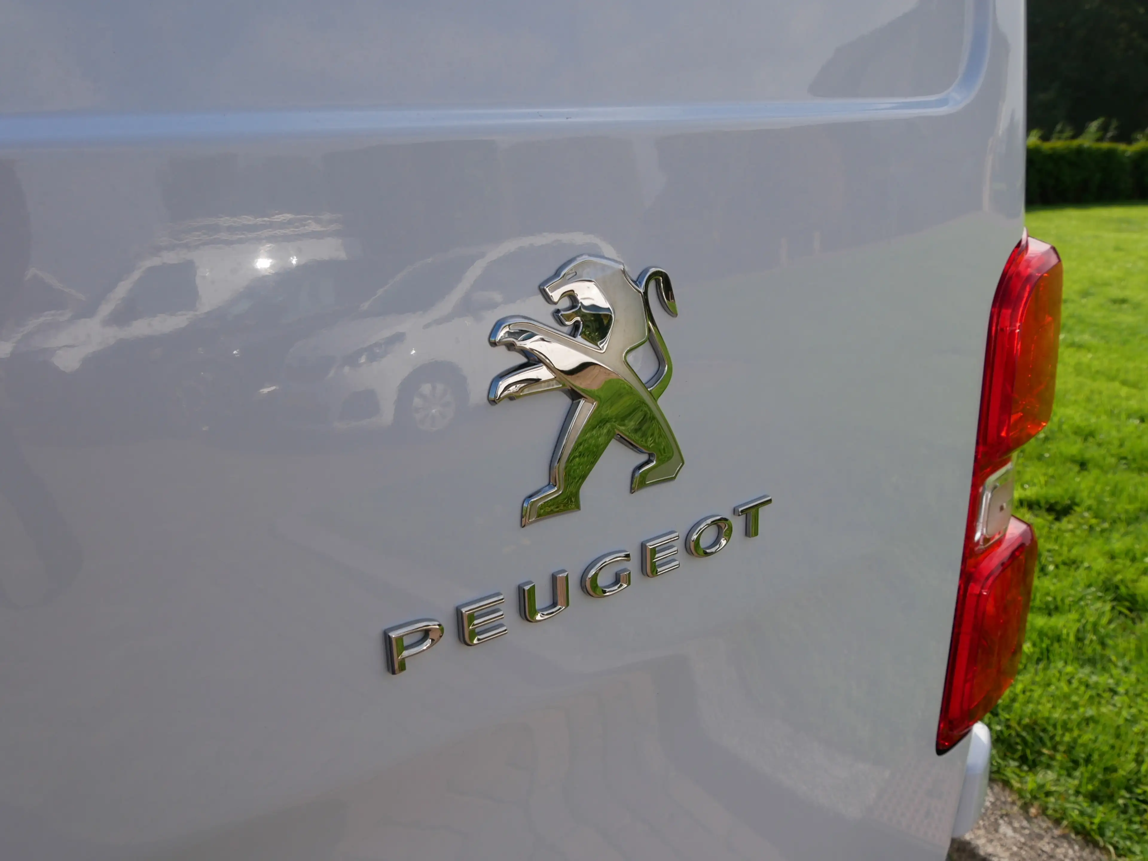 Peugeot Expert 1.5 BlueHDI 100 S&S L2 | 2023!! | AC | 7999 EX BTW — photo 10