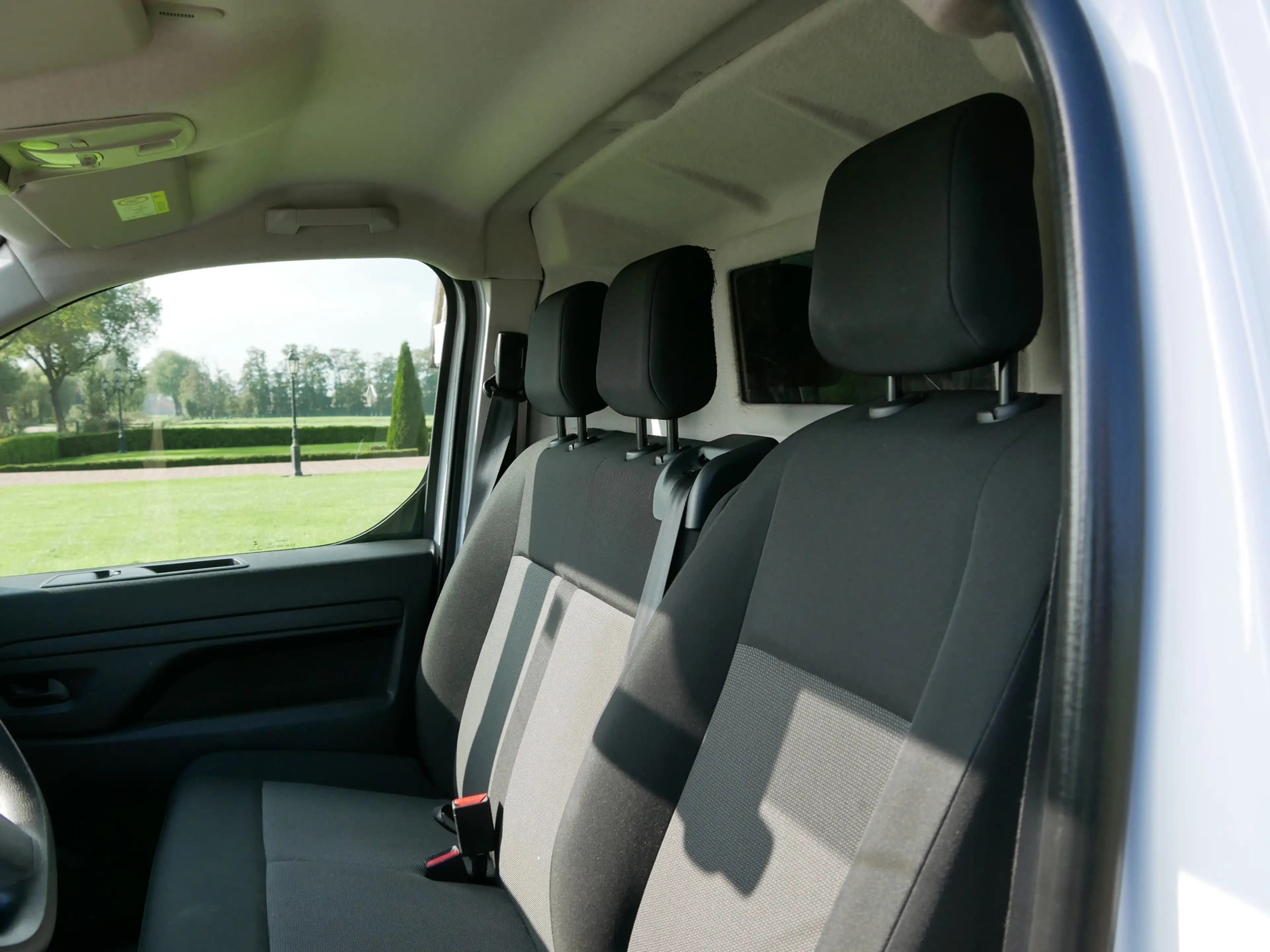 Peugeot Expert 1.5 BlueHDI 100 S&S L2 | 2023!! | AC | 7999 EX BTW — photo 13