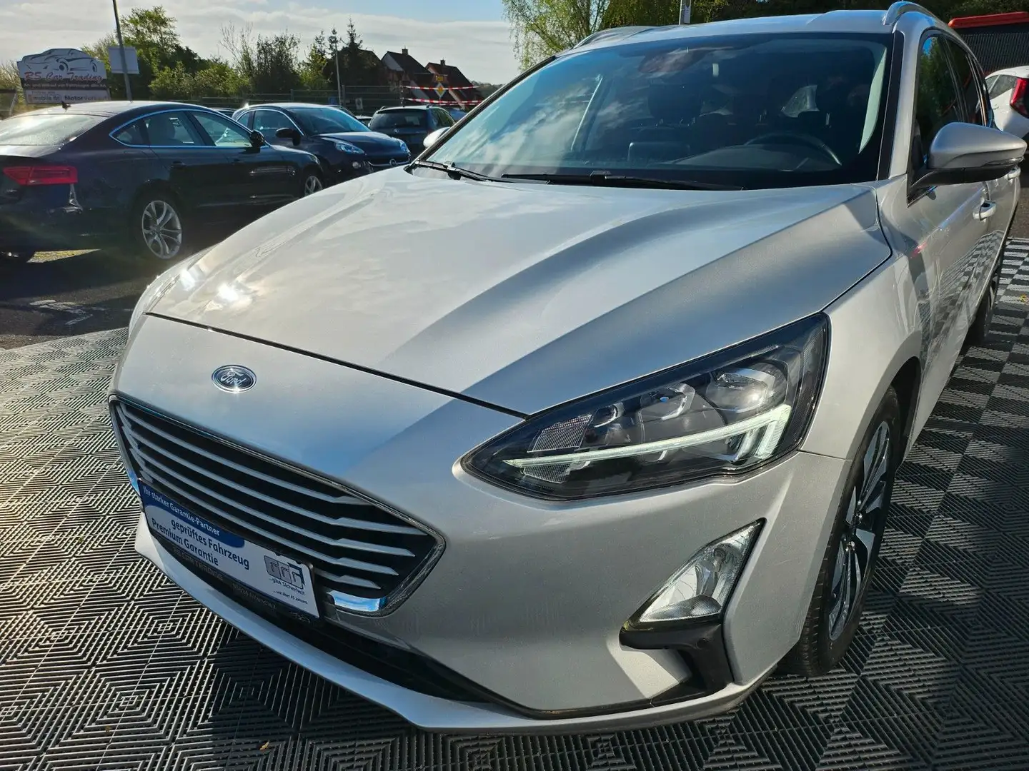 Ford Focus Turnier Cool & Connect Silber - 2