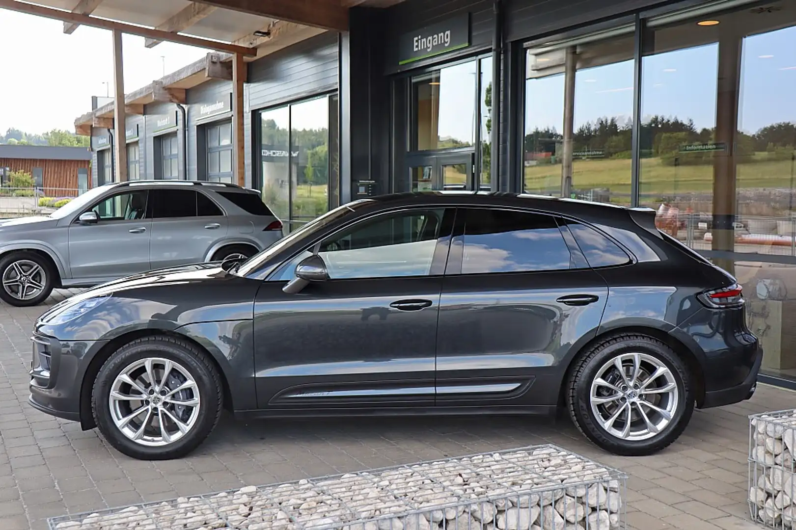 Porsche Macan T ACC, Luftfederung, MatrixLED abgedunkelt, Spo... Gris - 2