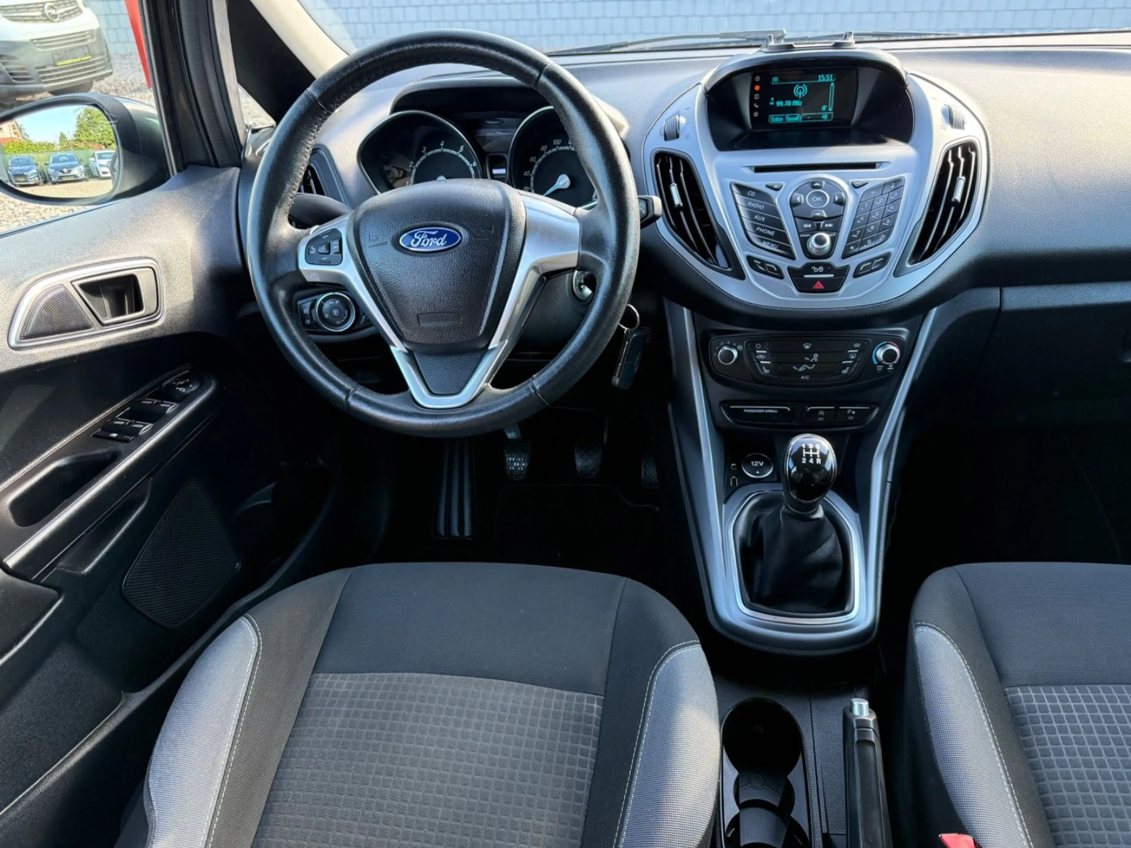 Ford B-Max B-MAX Sync Edition Sport Lenkrad — photo 12