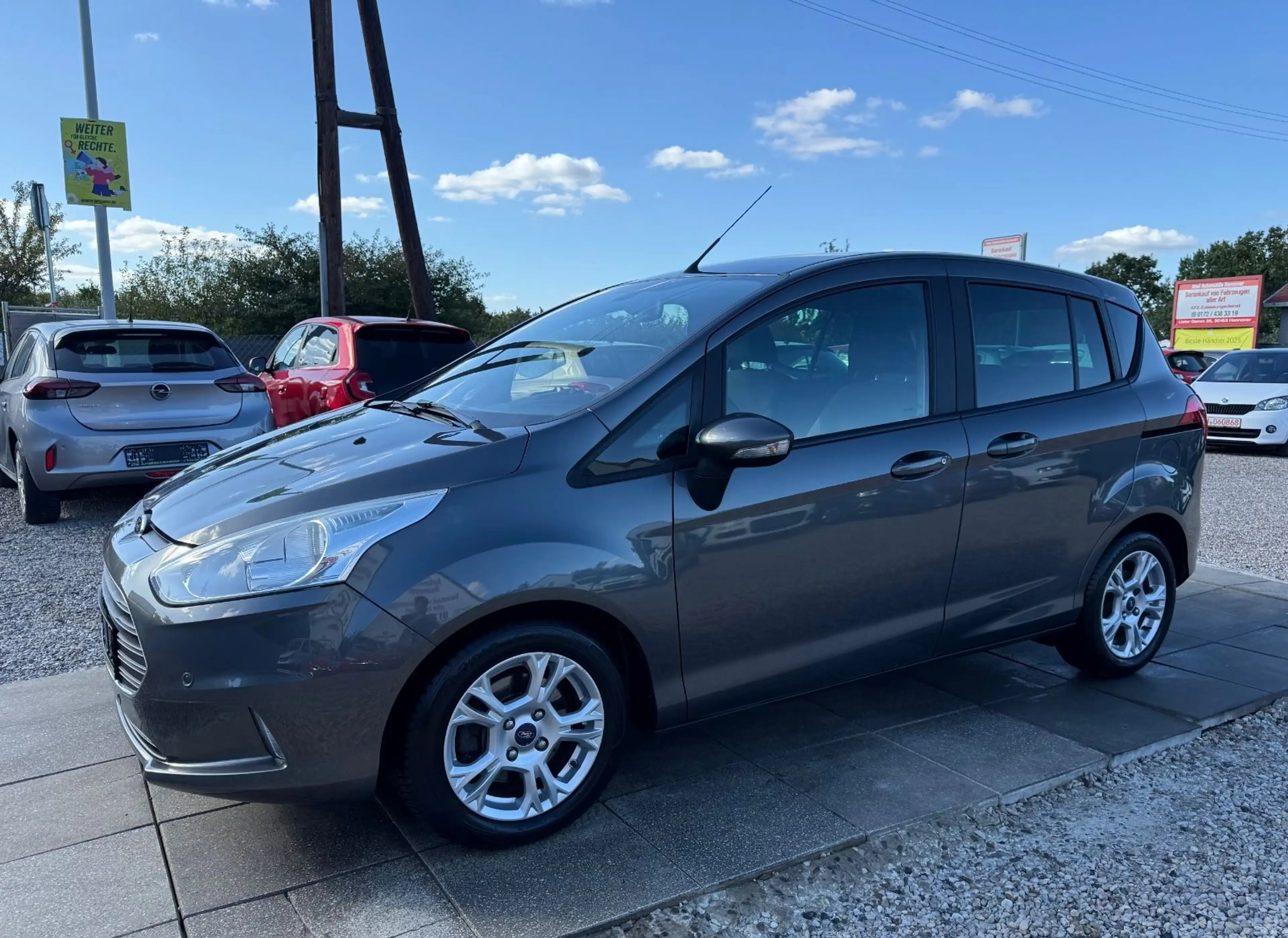 Ford B-Max B-MAX Sync Edition Sport Lenkrad — photo 3